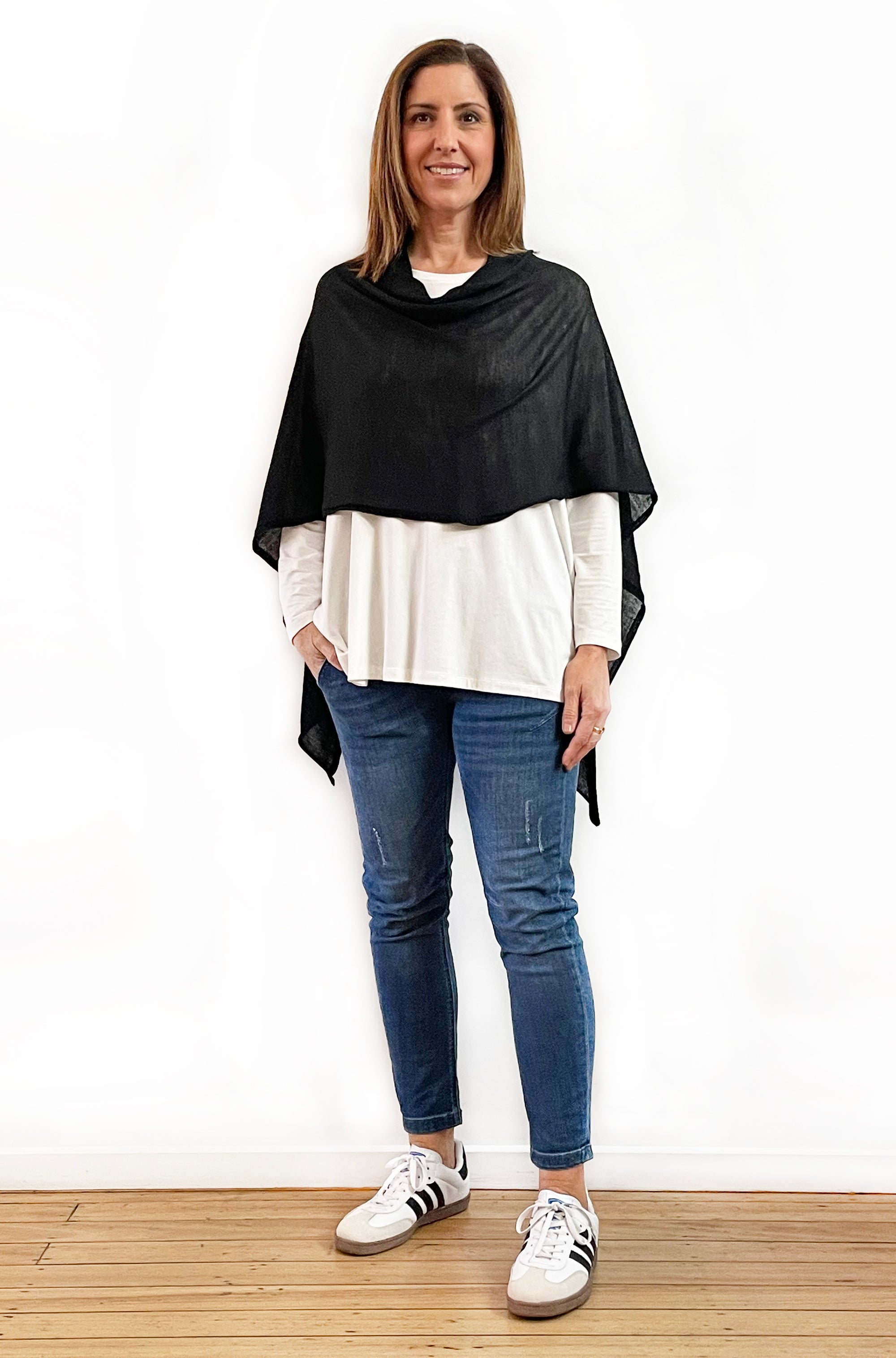 NEXT LEVEL 5-WAY PONCHO BLACK