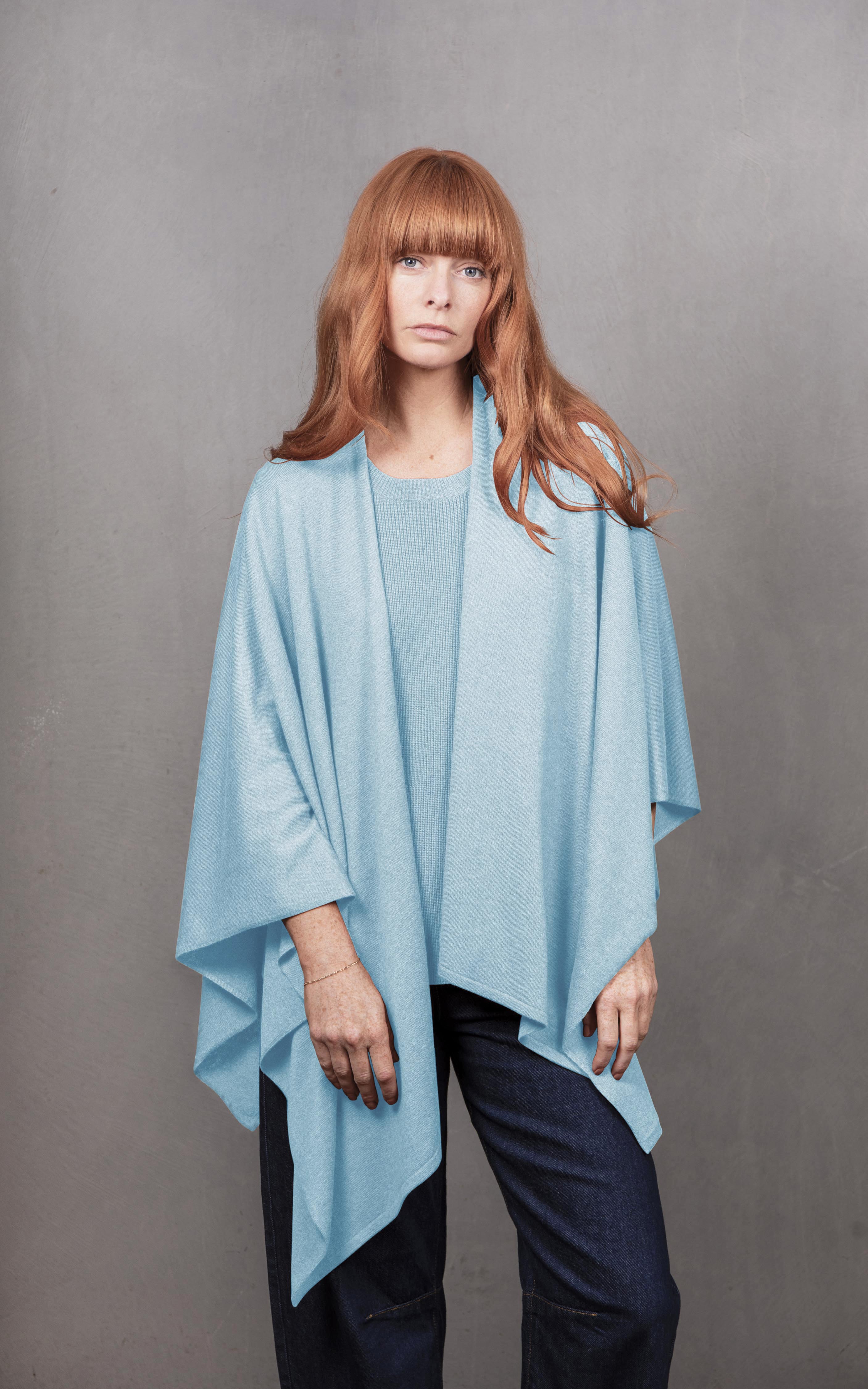 BRIDGE & LORD MERINO CASHMERE WRAP AQUAMARINE