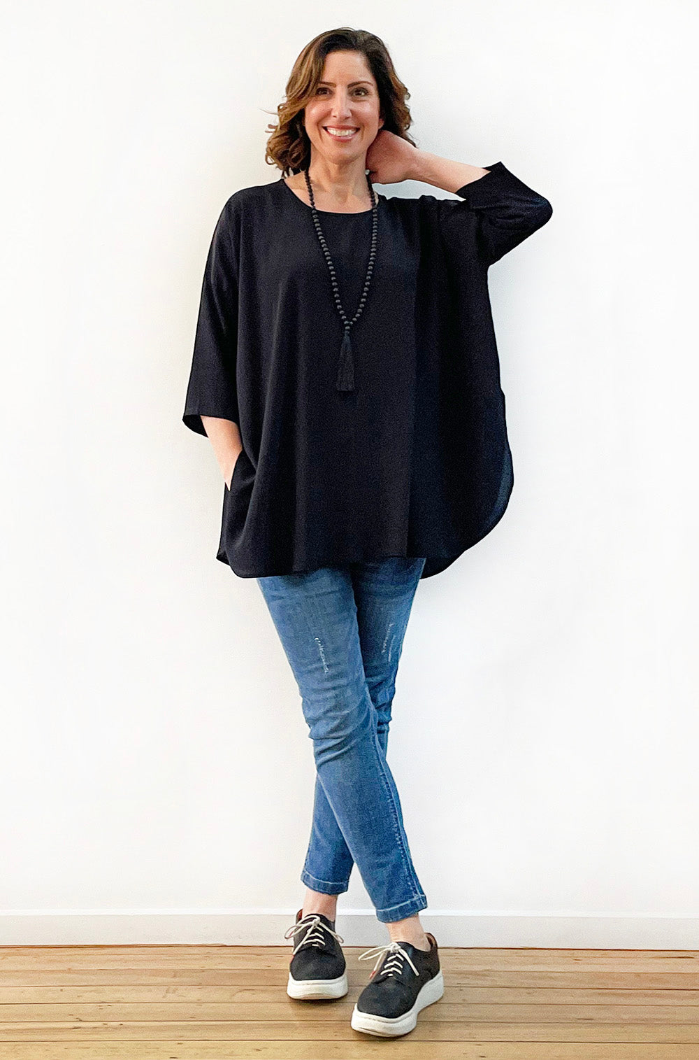 VISCOSE CIRCLE TOP BLACK