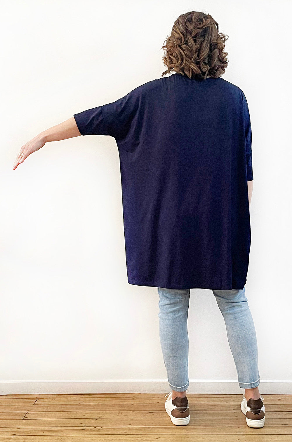 BAMBOO SHORT SLEEVE BOX TUNIC NAVY