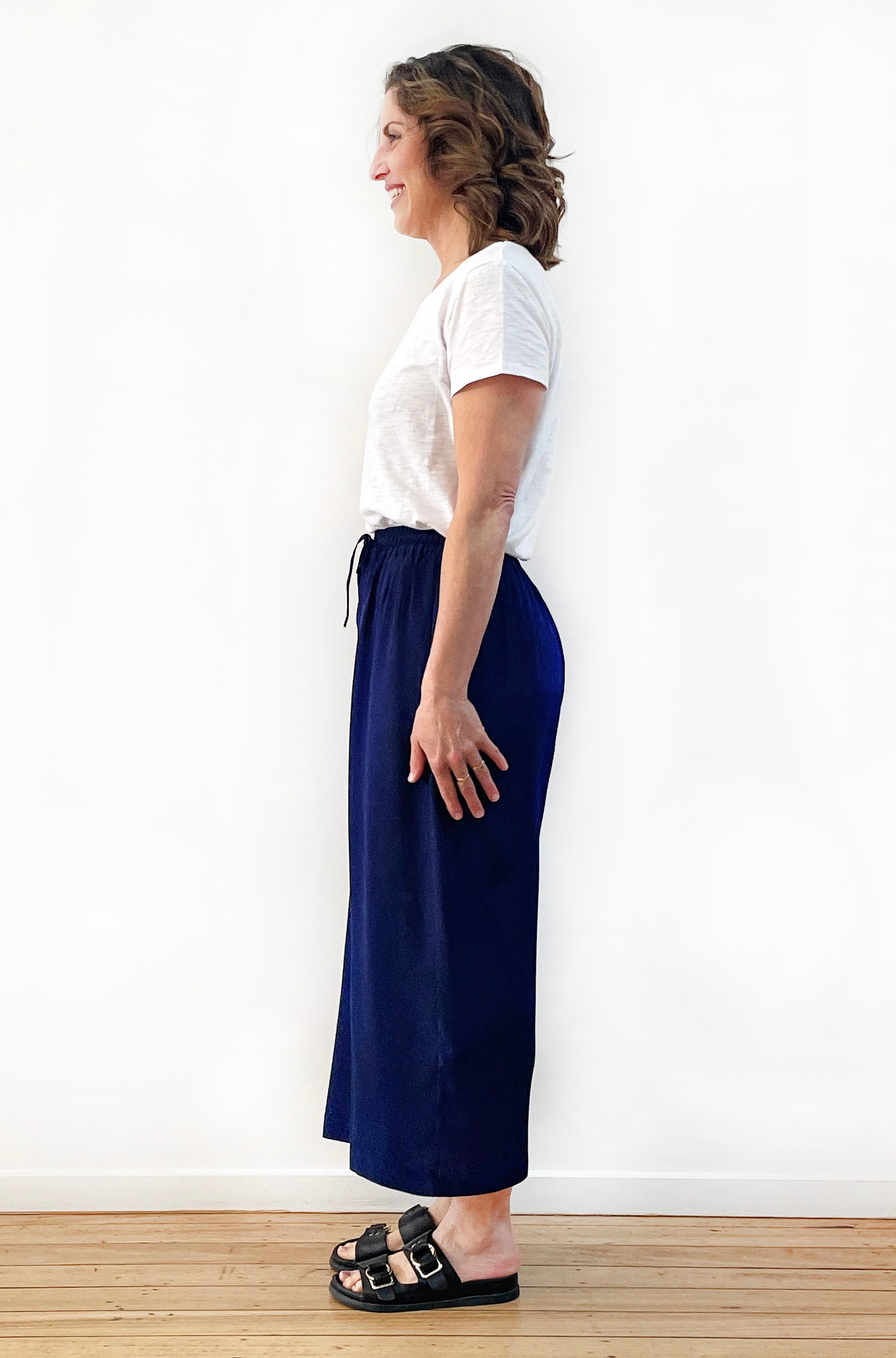 VISCOSE CROPPED WIDE LEG PANT NAVY