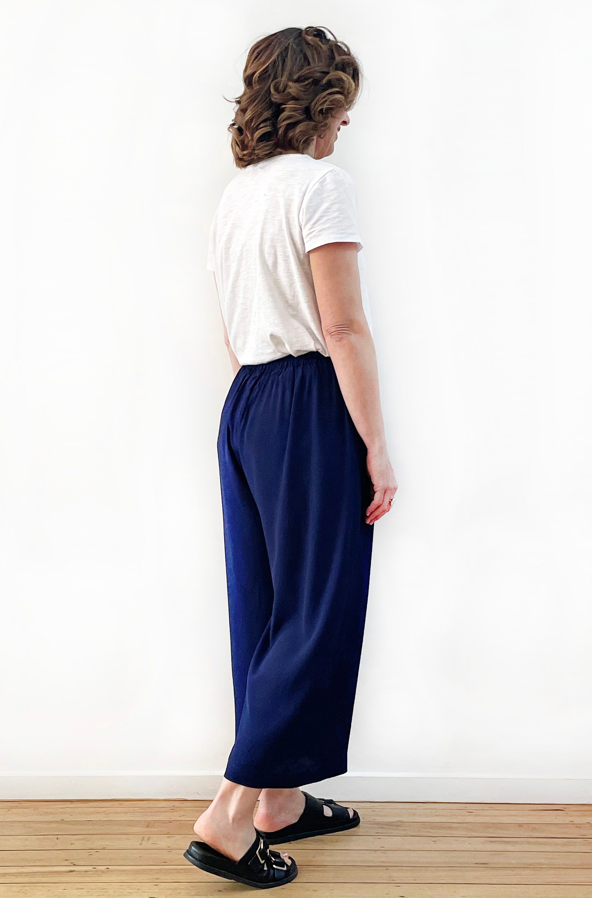 VISCOSE CROPPED WIDE LEG PANT NAVY