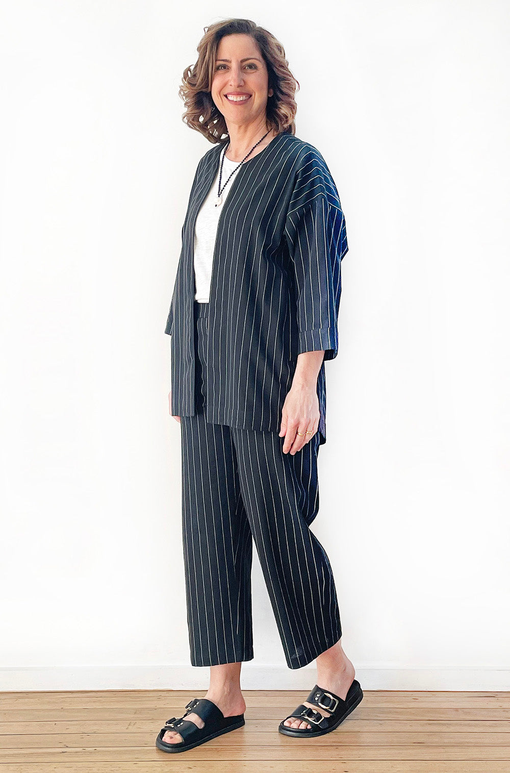COTTON EASY JACKET BLACK PINSTRIPE