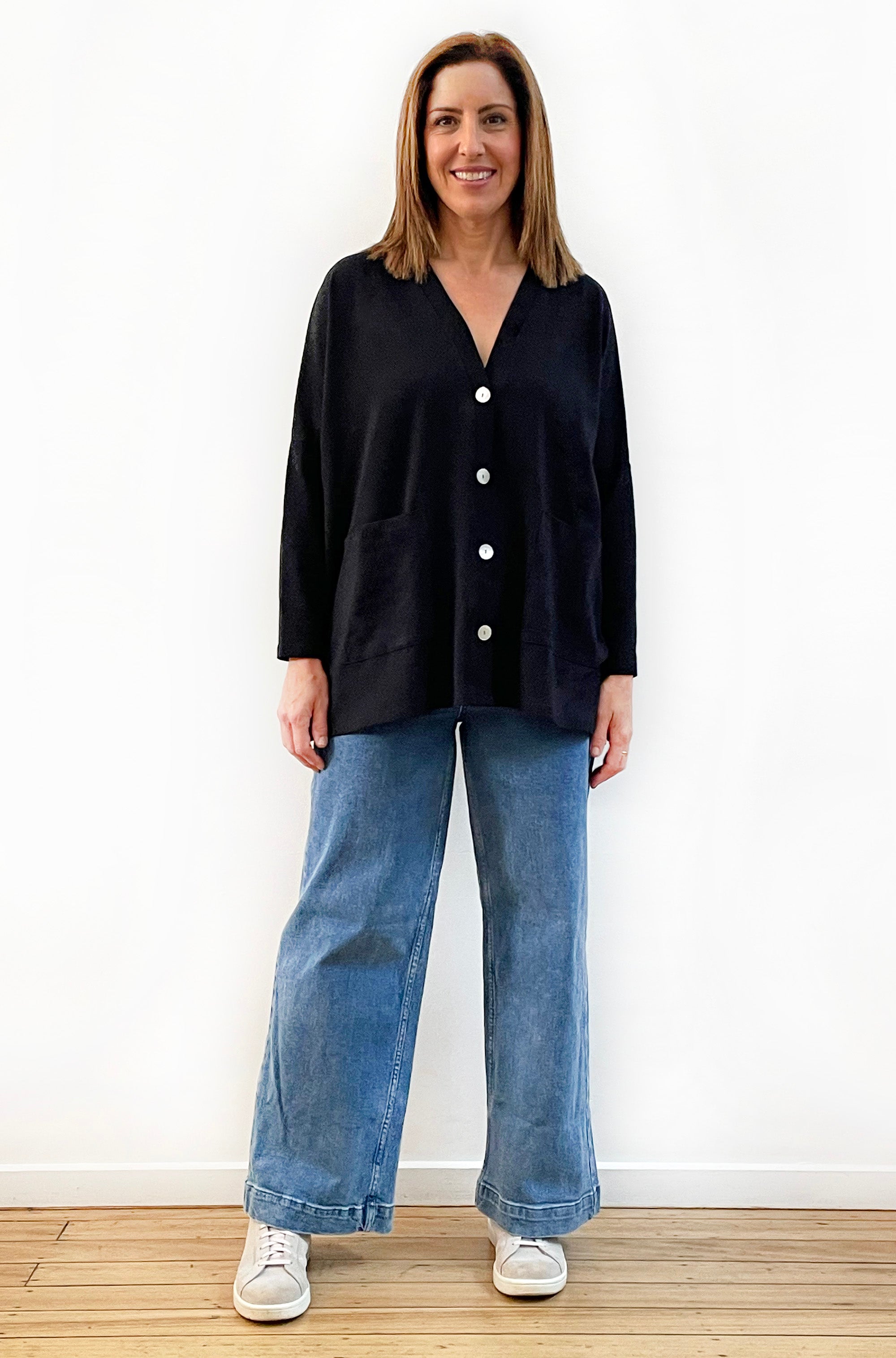 BAMBOO/ORGANIC COTTON BUTTON THRU CARDI BLACK