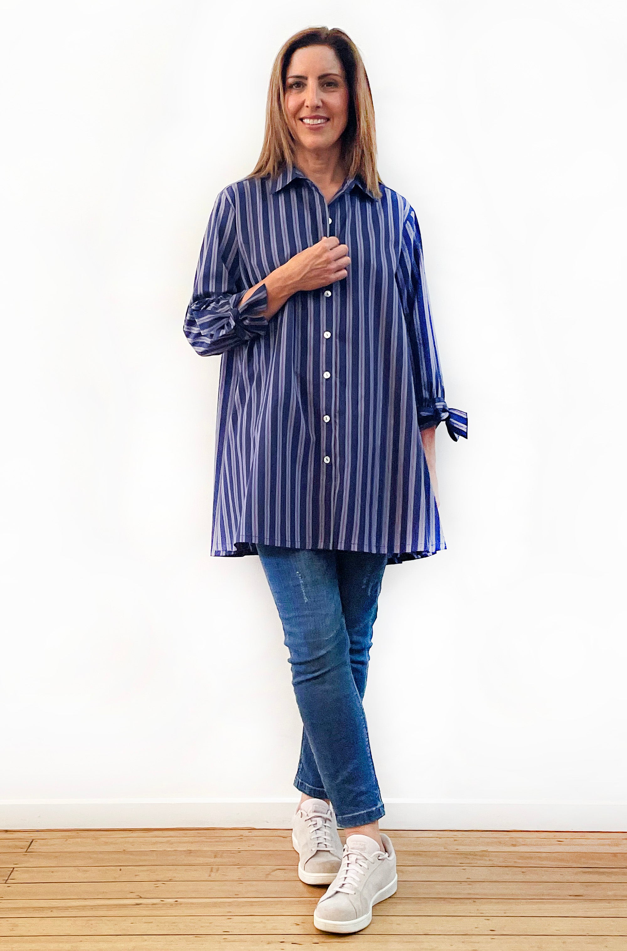 COTTON TIE SLEEVE SWING SHIRT NAVY STRIPE