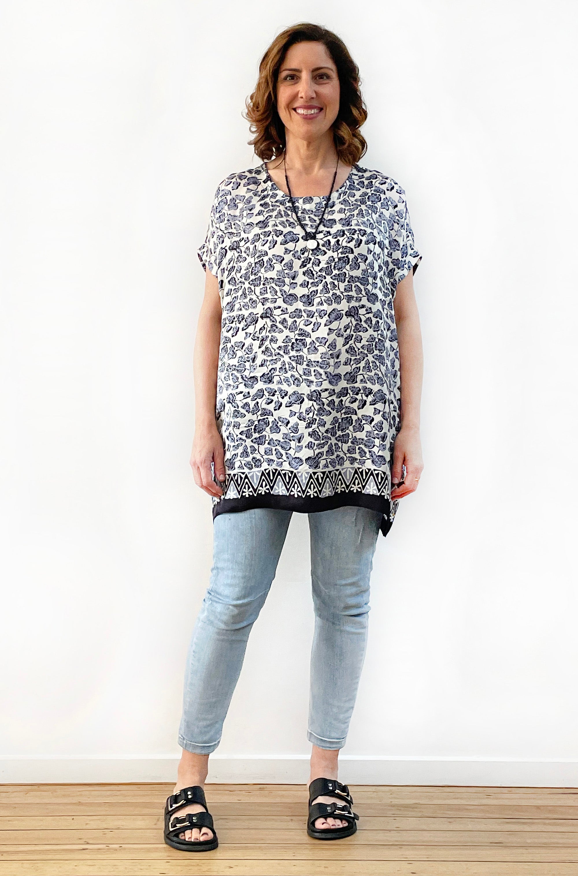 SILK TUNIC IN BLUE LEAF PRINT