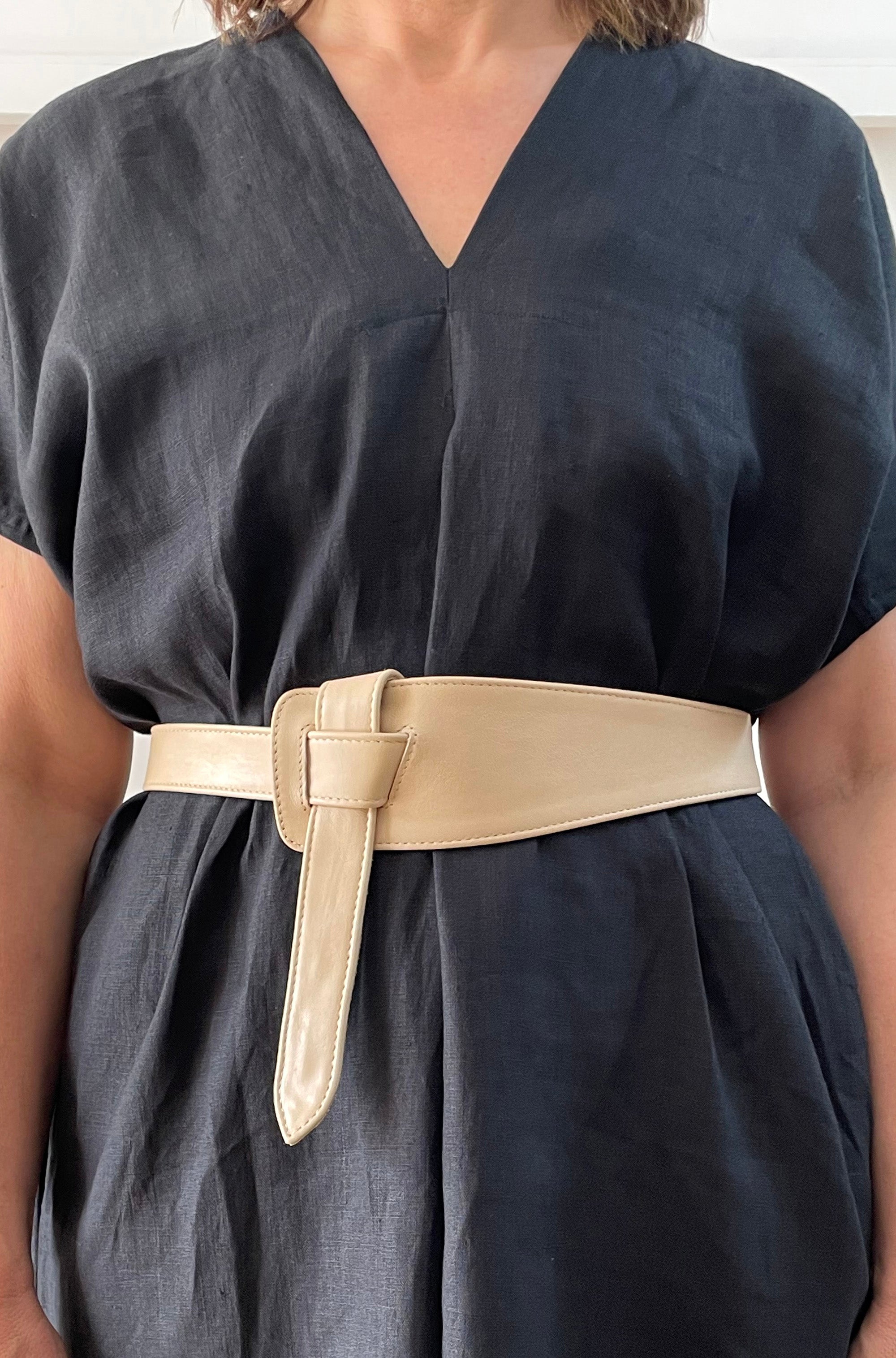 LEATHER LOOP BELT SAND