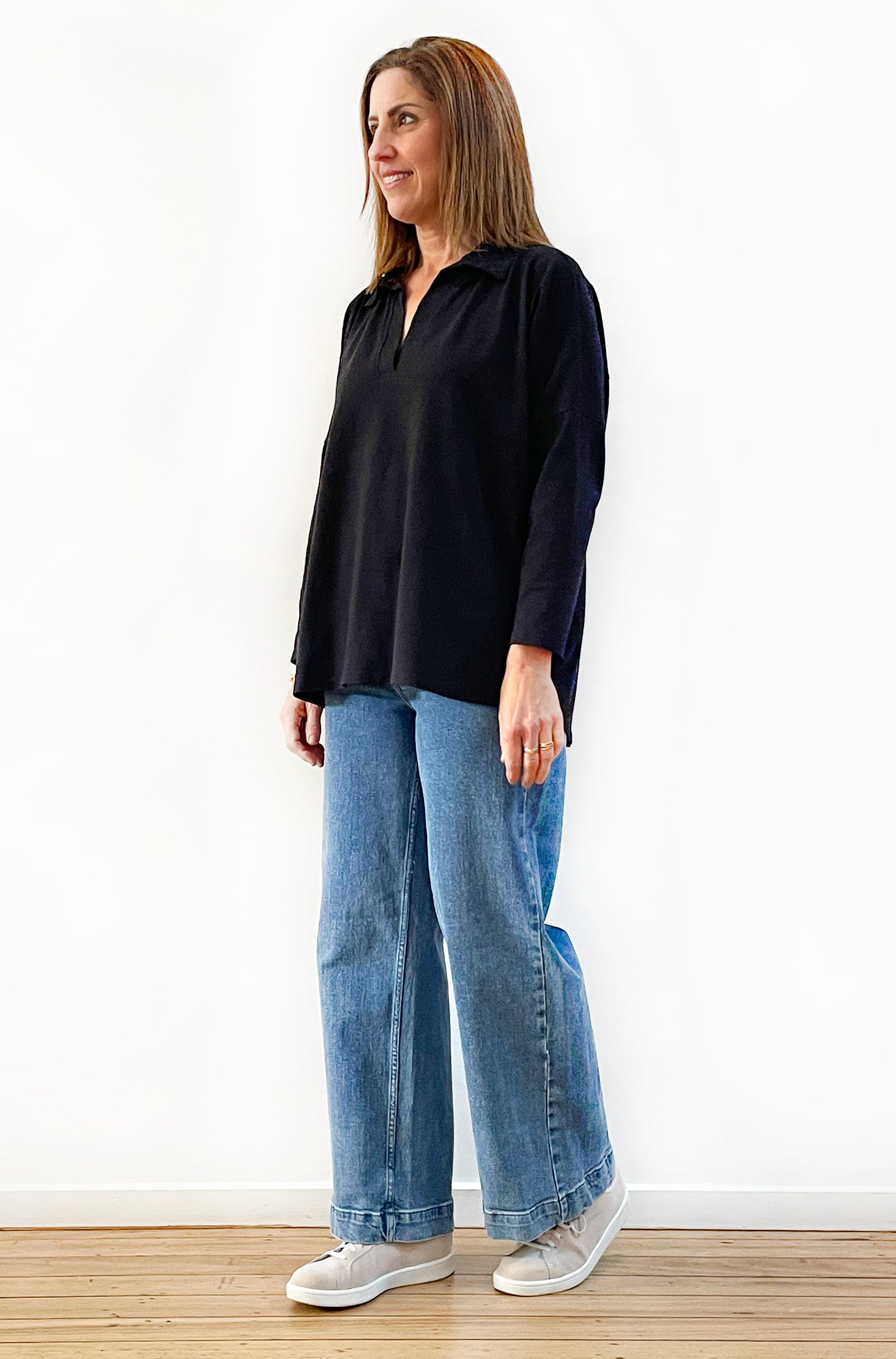 BAMBOO/ORGANIC COTTON COLLARED TOP BLACK