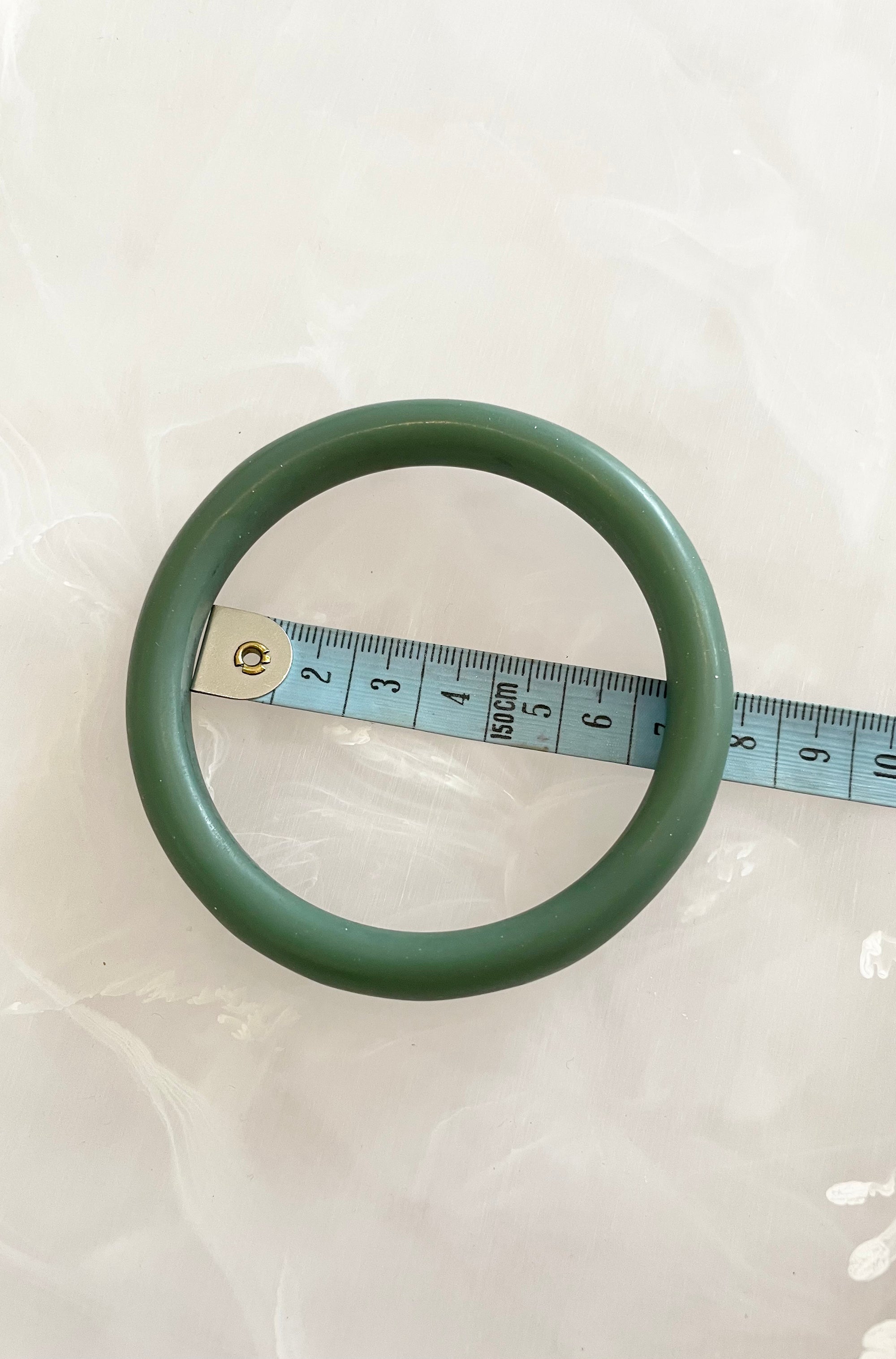 RESIN ROUND BANGLE FOREST GREEN