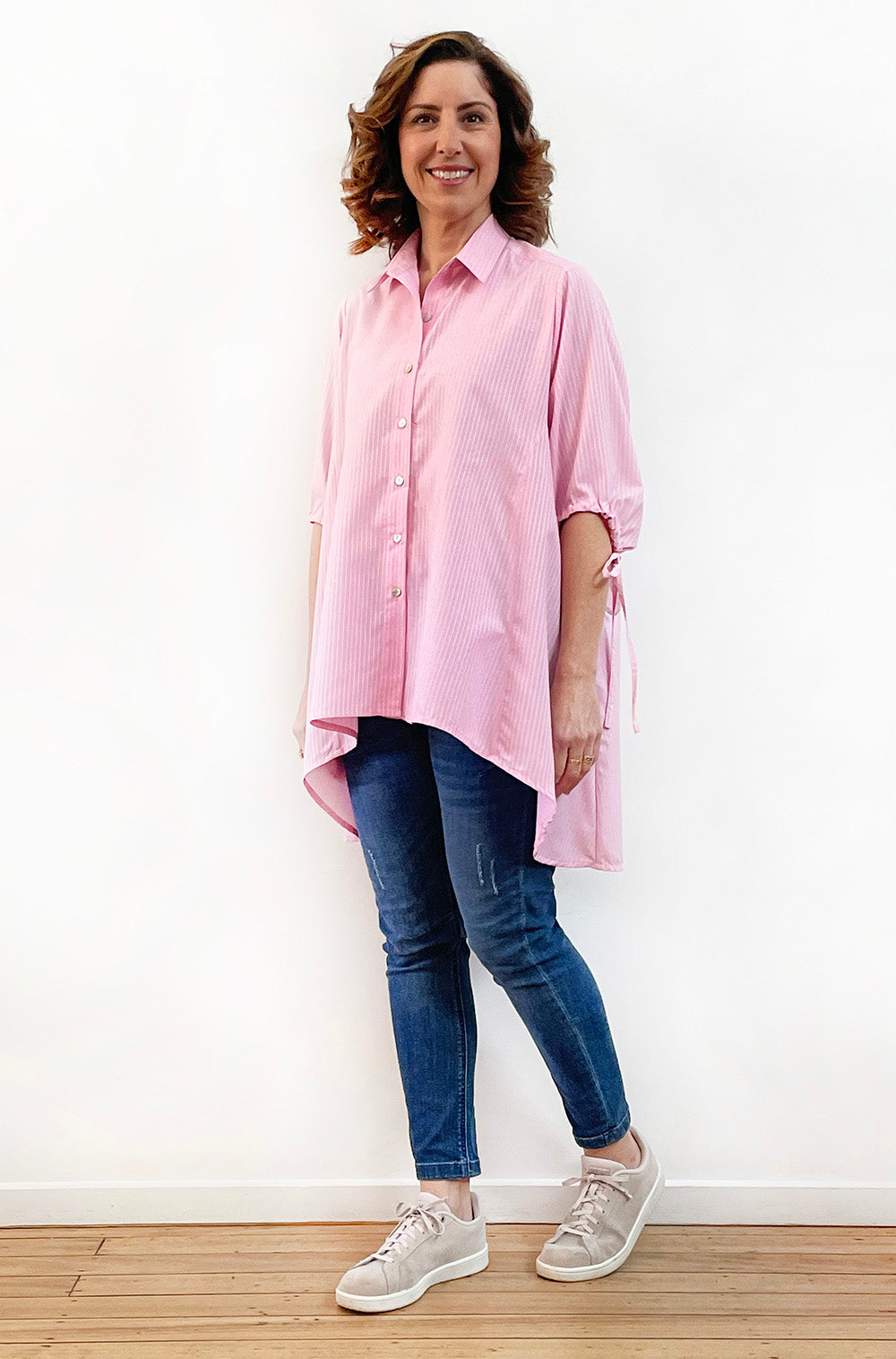 COTTON TIE SLEEVE HI LO SWING SHIRT PINK STRIPE