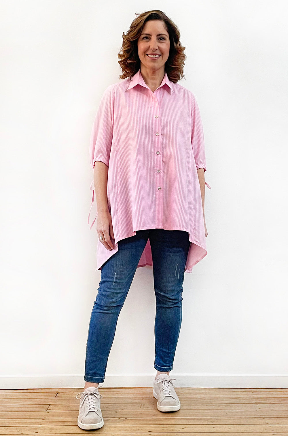 COTTON TIE SLEEVE HI LO SWING SHIRT PINK STRIPE