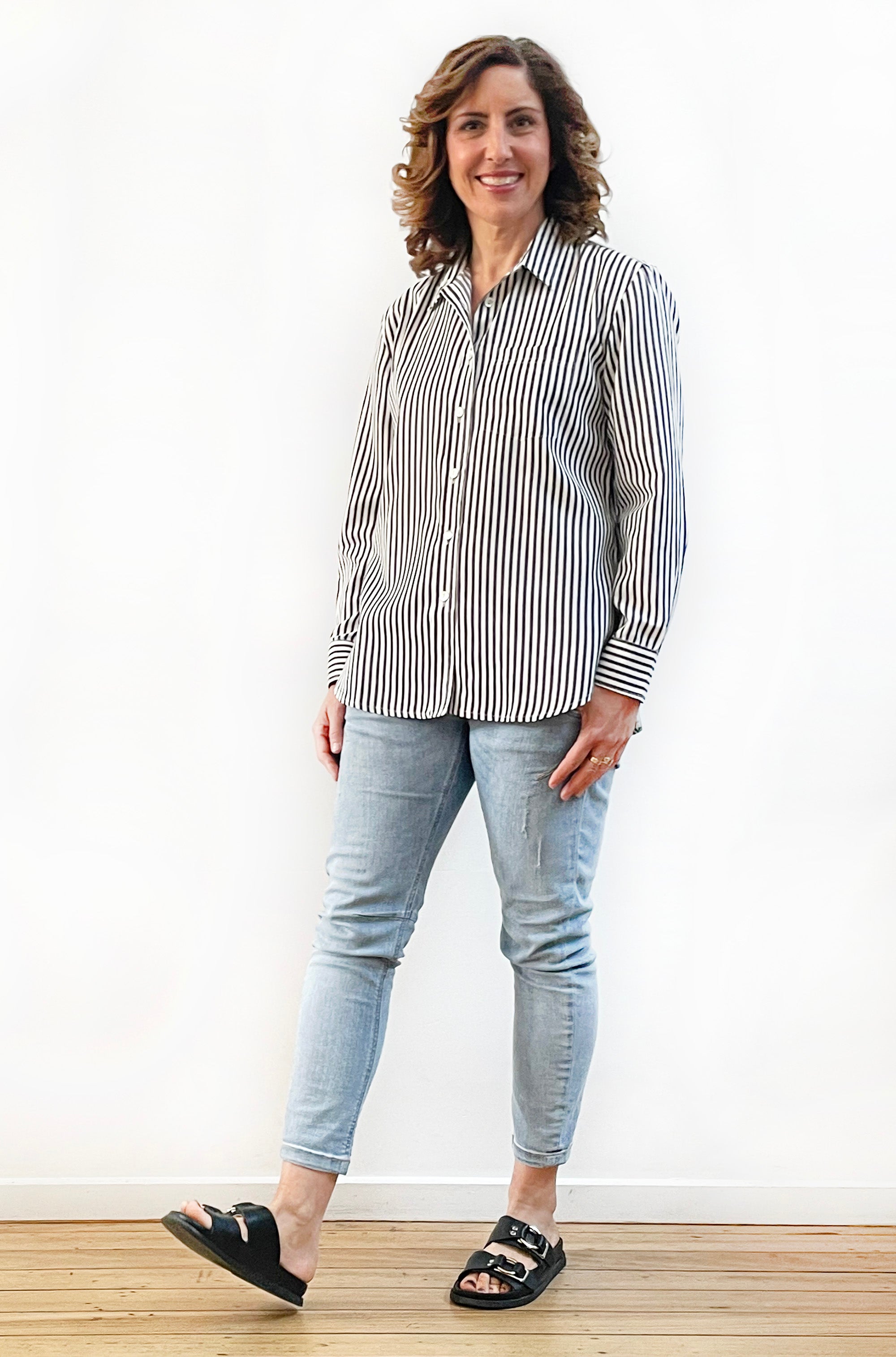COTTON SLIM CUT CLASSIC SHIRT BLACK STRIPE