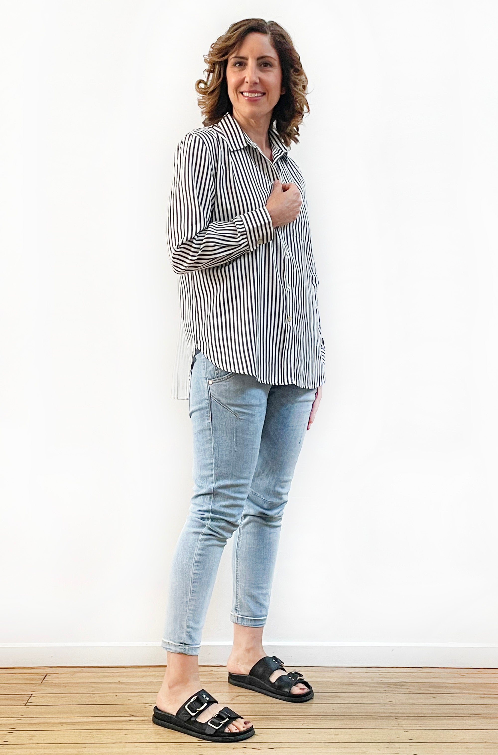 COTTON SLIM CUT CLASSIC SHIRT BLACK STRIPE