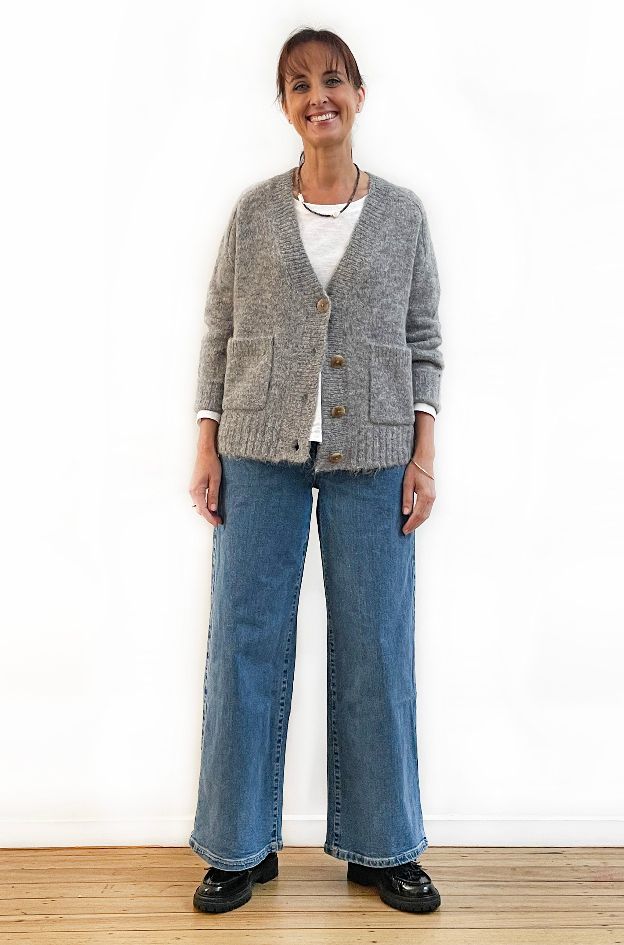 ALPACA/WOOL BLEND CROPPED CARDIGAN SILVER GREY