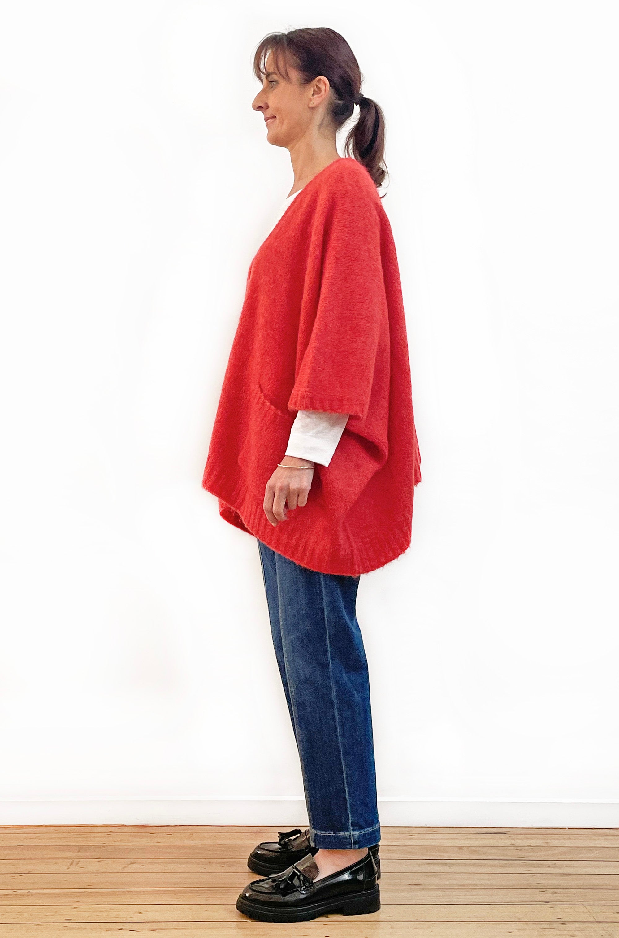 ALPACA WOOL BLEND SLEEVELESS OVERSIZED CARDI TOMATO RED