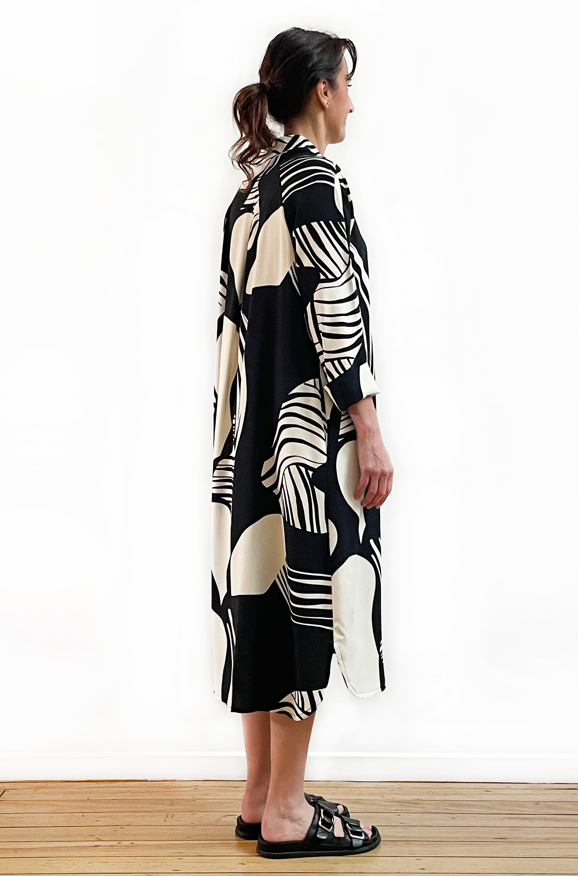 ART PRINT RAGLAN SHIRT DRESS
