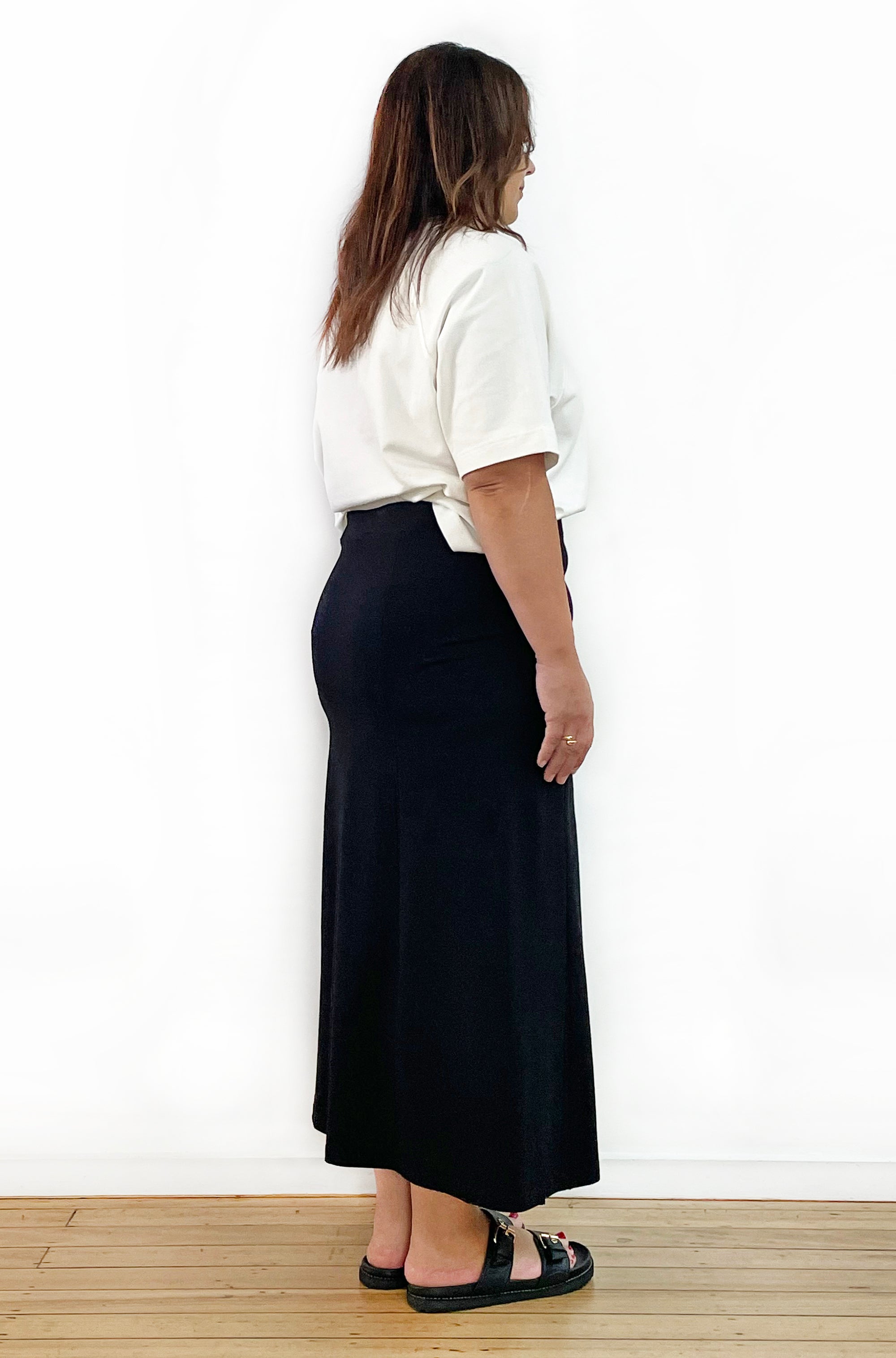 BAMBOO/ORGANIC COTTON MIDI SKIRT BLACK