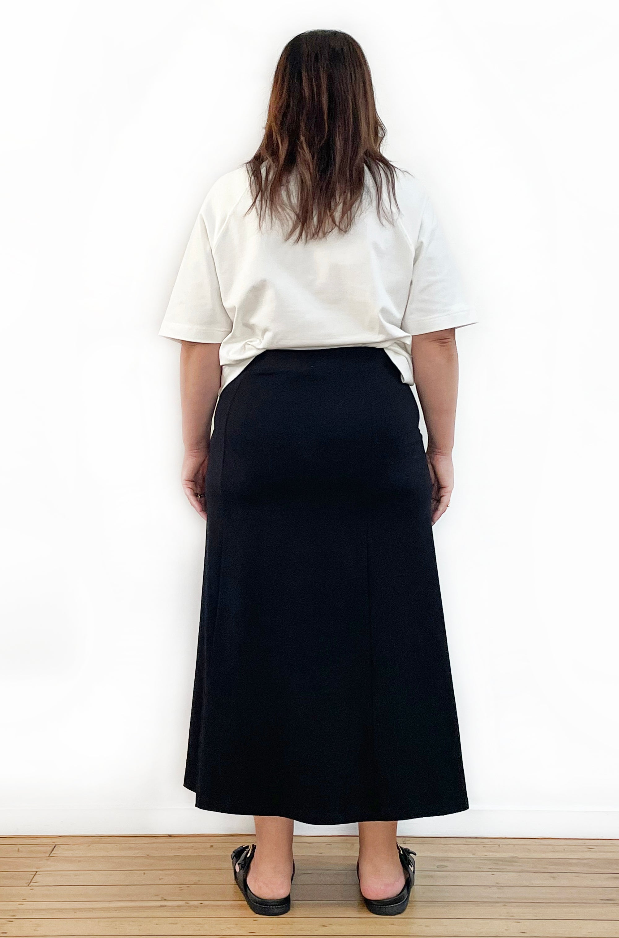 BAMBOO/ORGANIC COTTON MIDI SKIRT BLACK