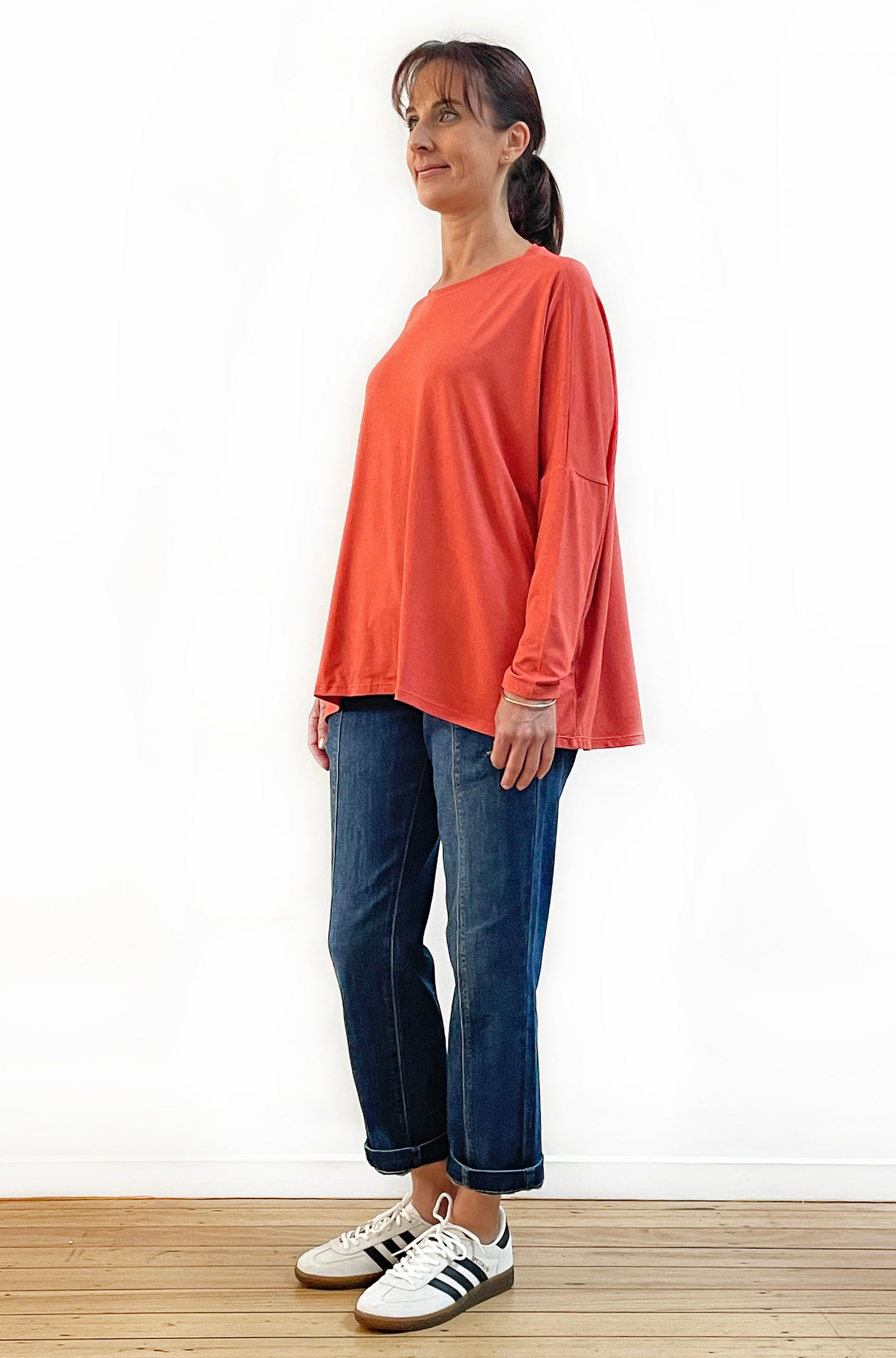 BAMBOO LONG SLEEVE CURVED HEM BOX TOP PAPAYA