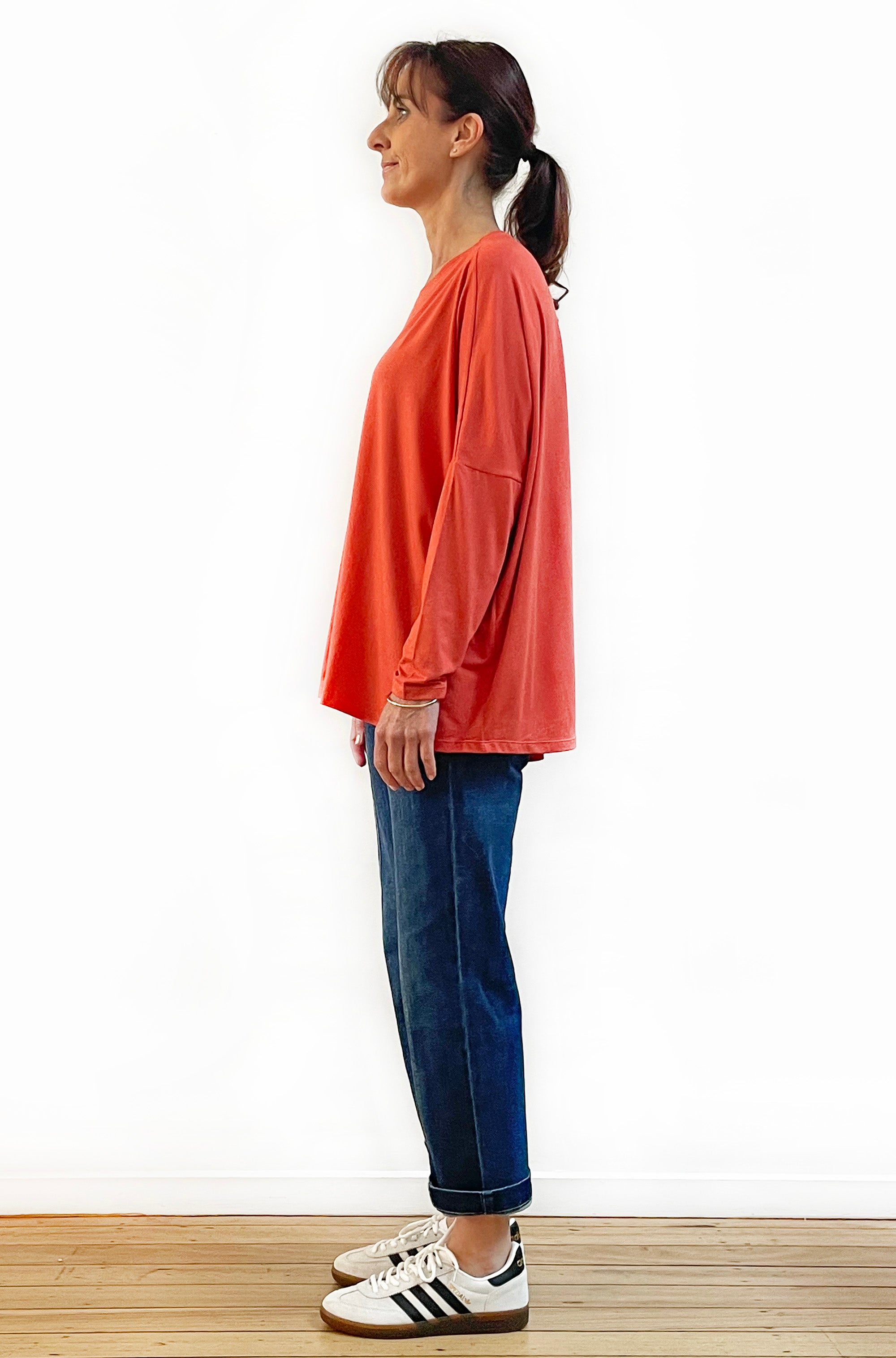 BAMBOO LONG SLEEVE CURVED HEM BOX TOP PAPAYA