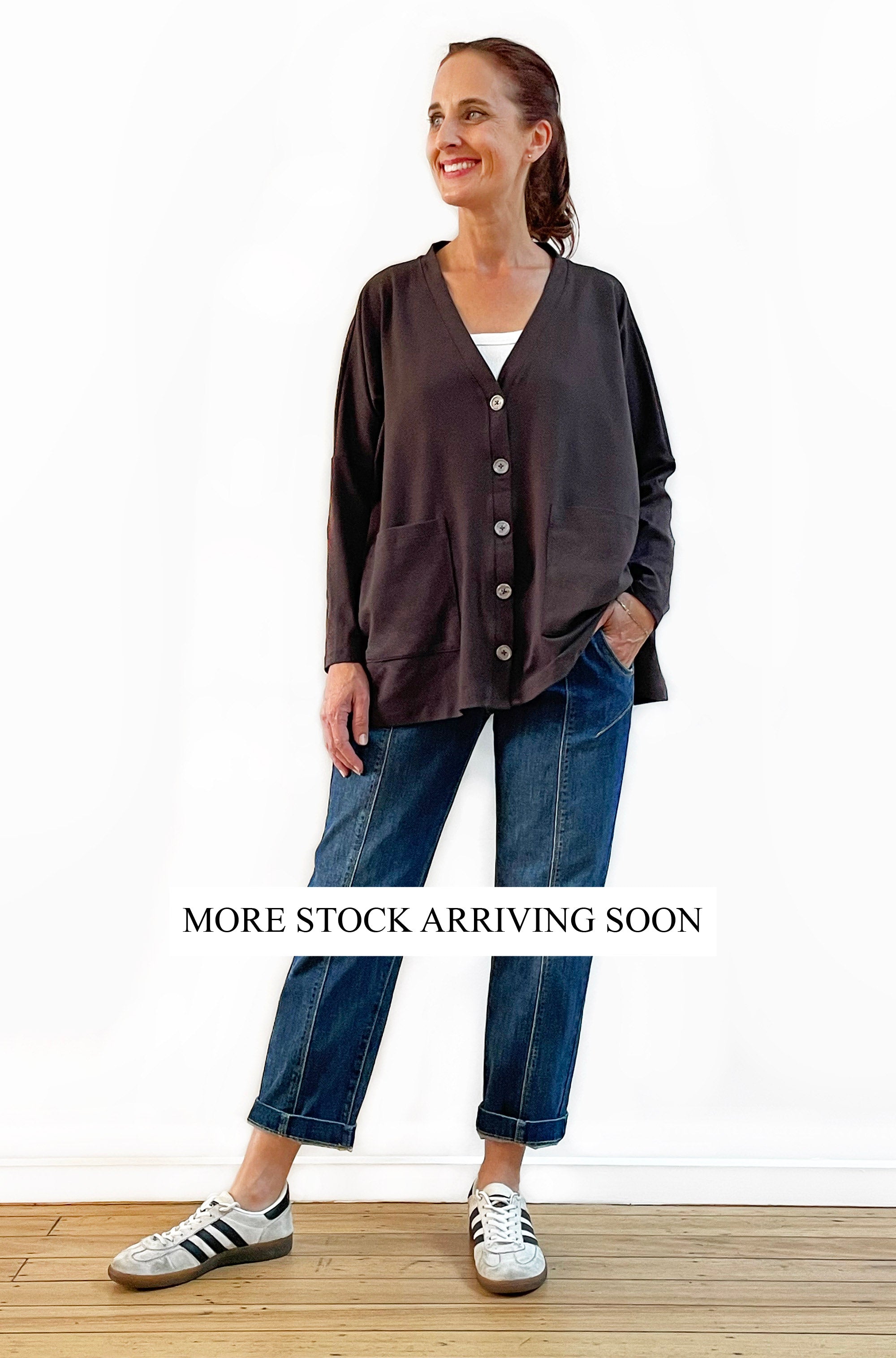 BAMBOO/ORGANIC COTTON BUTTON THRU CARDI CHOCOLATE