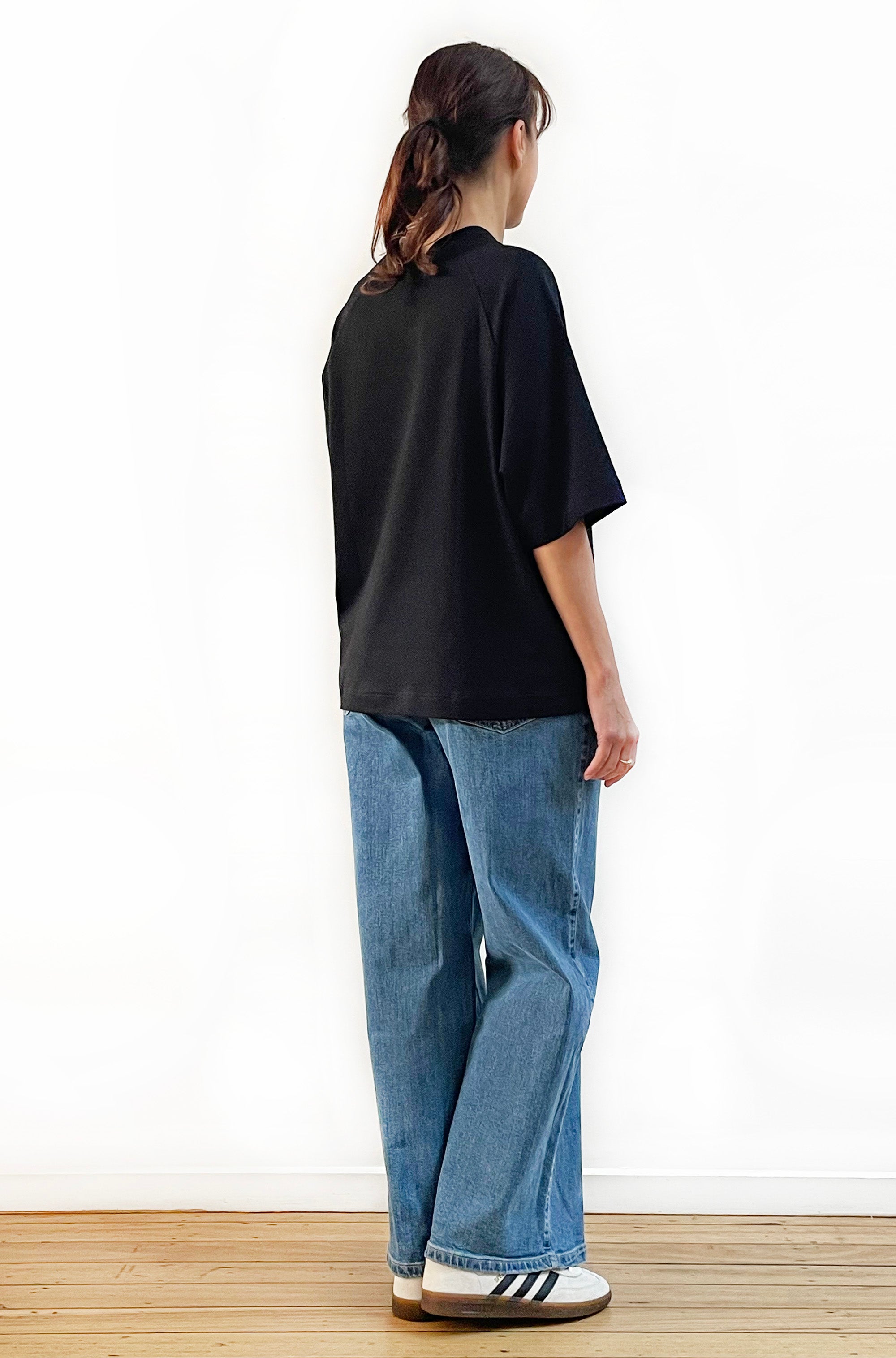 BAMBOO/ORGANIC COTTON SHORT SLEEVE RAGLAN TOP BLACK