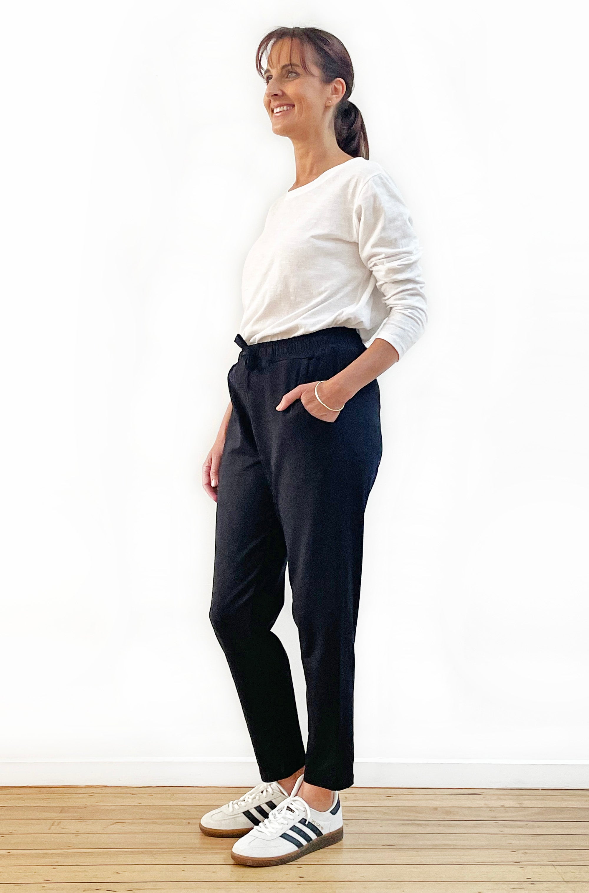 BAMBOO/ORGANIC COTTON SLIM LEG PANT BLACK