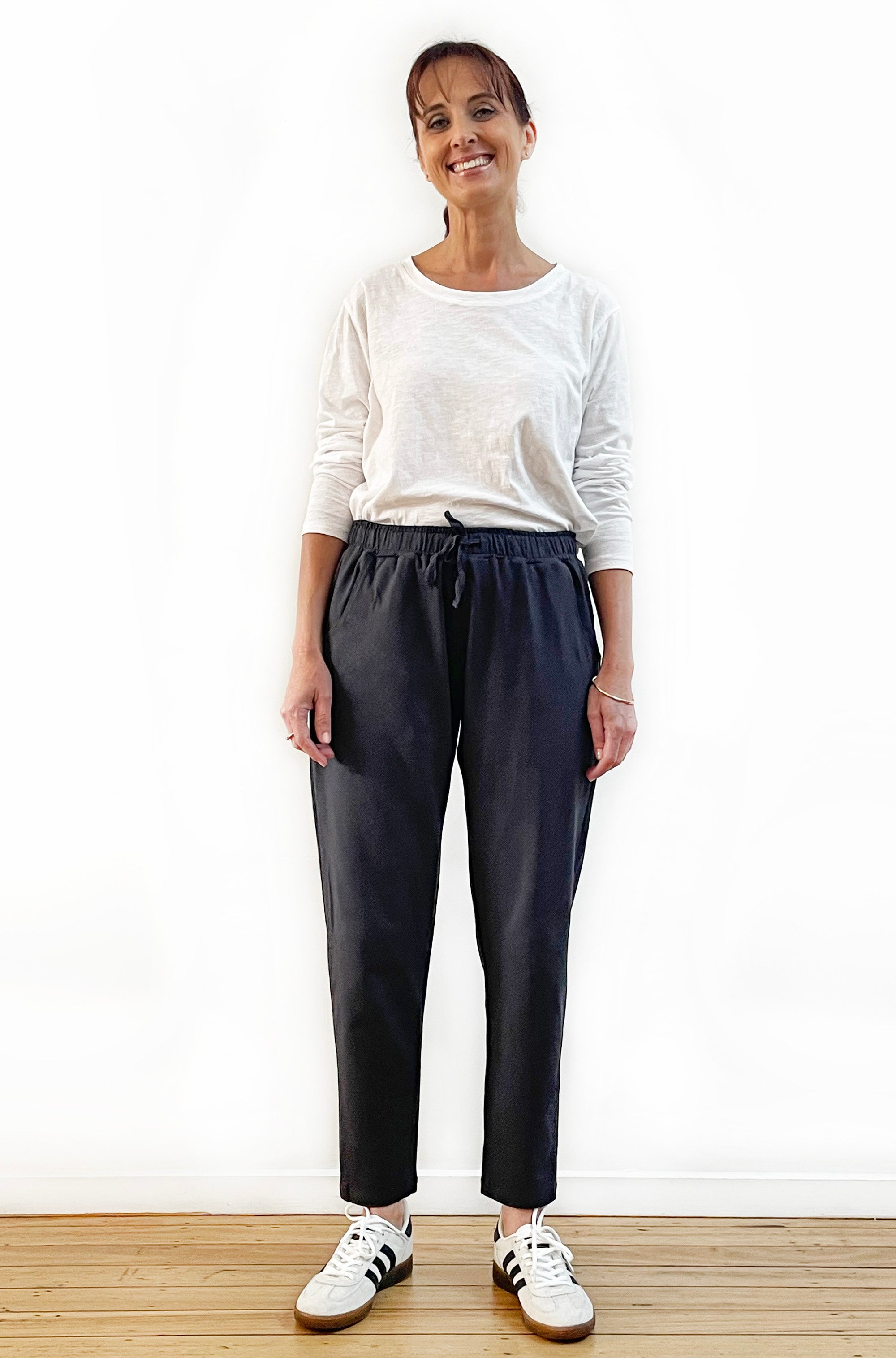 BAMBOO/ORGANIC COTTON SLIM LEG PANT GRAPHITE