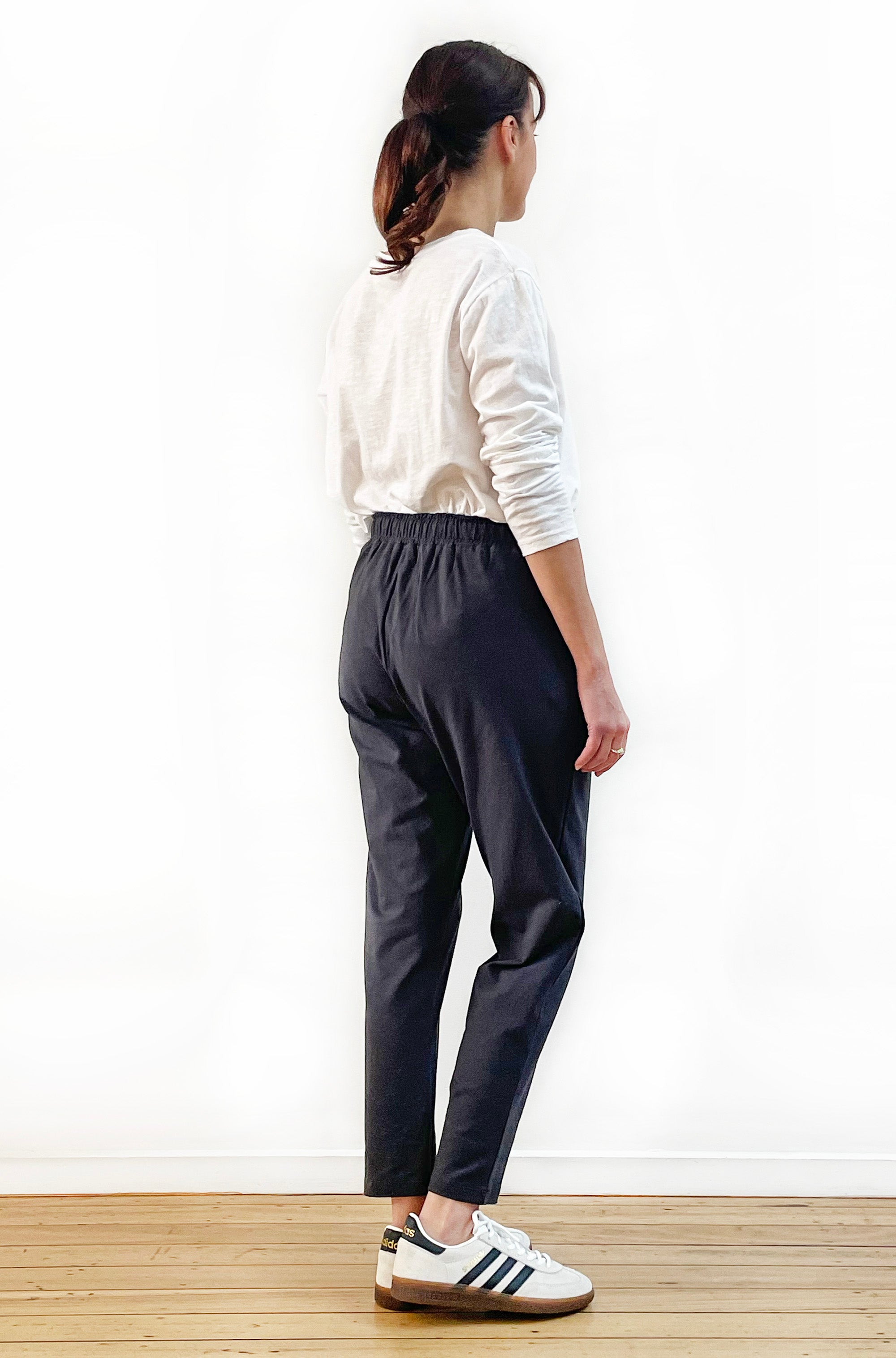 BAMBOO/ORGANIC COTTON SLIM LEG PANT GRAPHITE