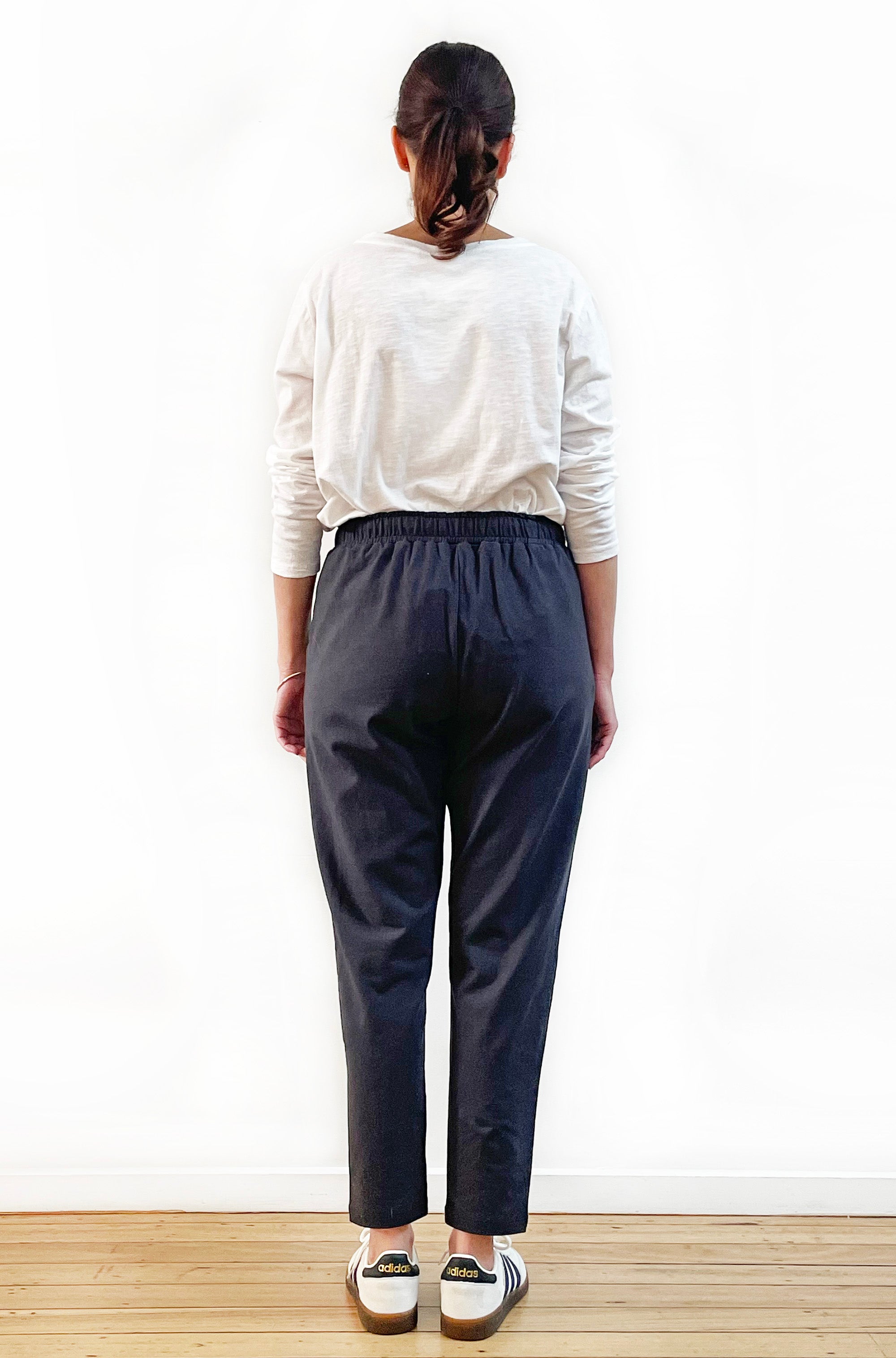 BAMBOO/ORGANIC COTTON SLIM LEG PANT GRAPHITE