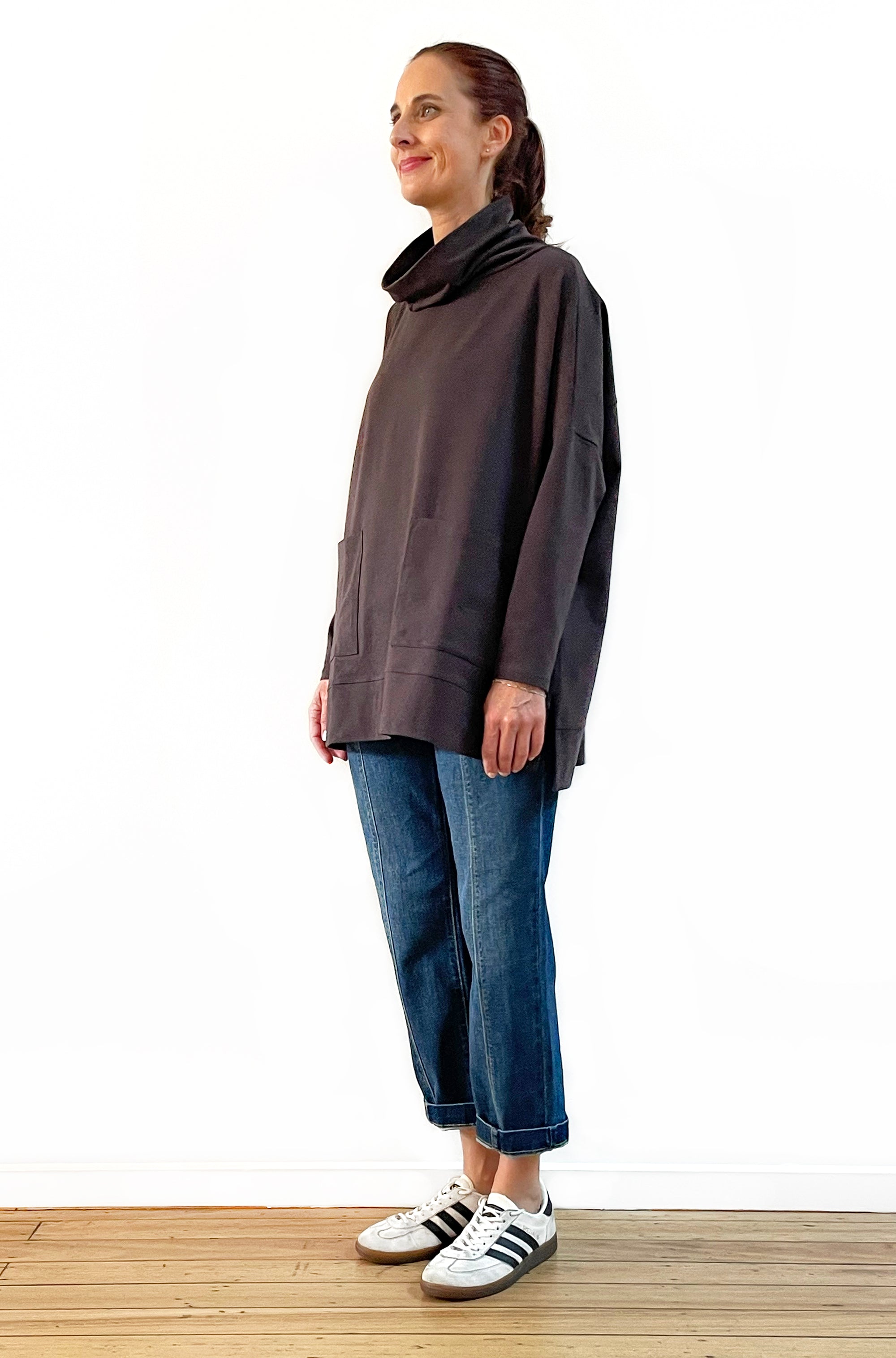 BAMBOO/ORGANIC COTTON PATCH POCKET COWL NECK TOP CHOCOLATE