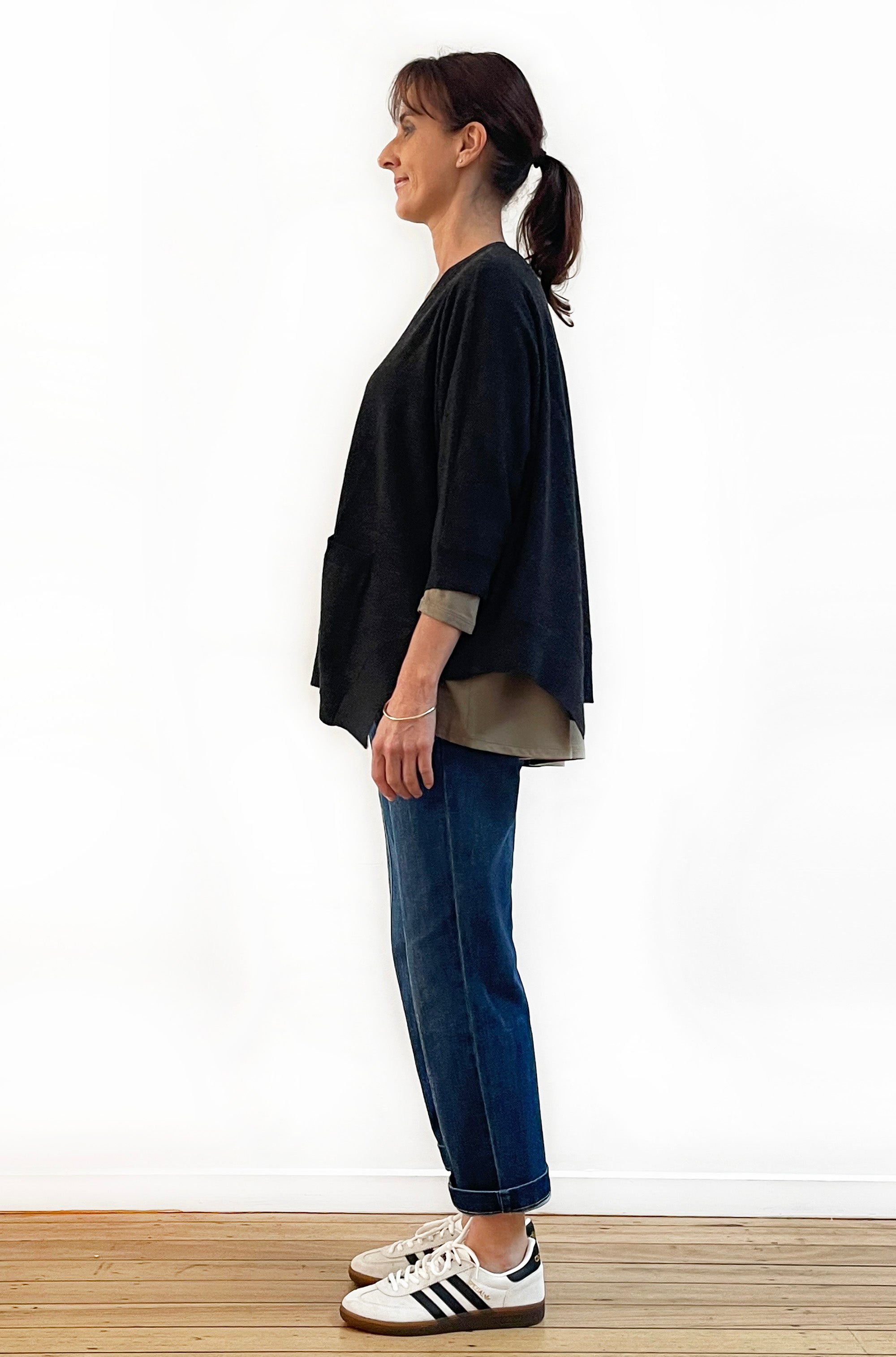 BRIDGE & LORD MERINO CASHMERE TRINA CARDIGAN COAL