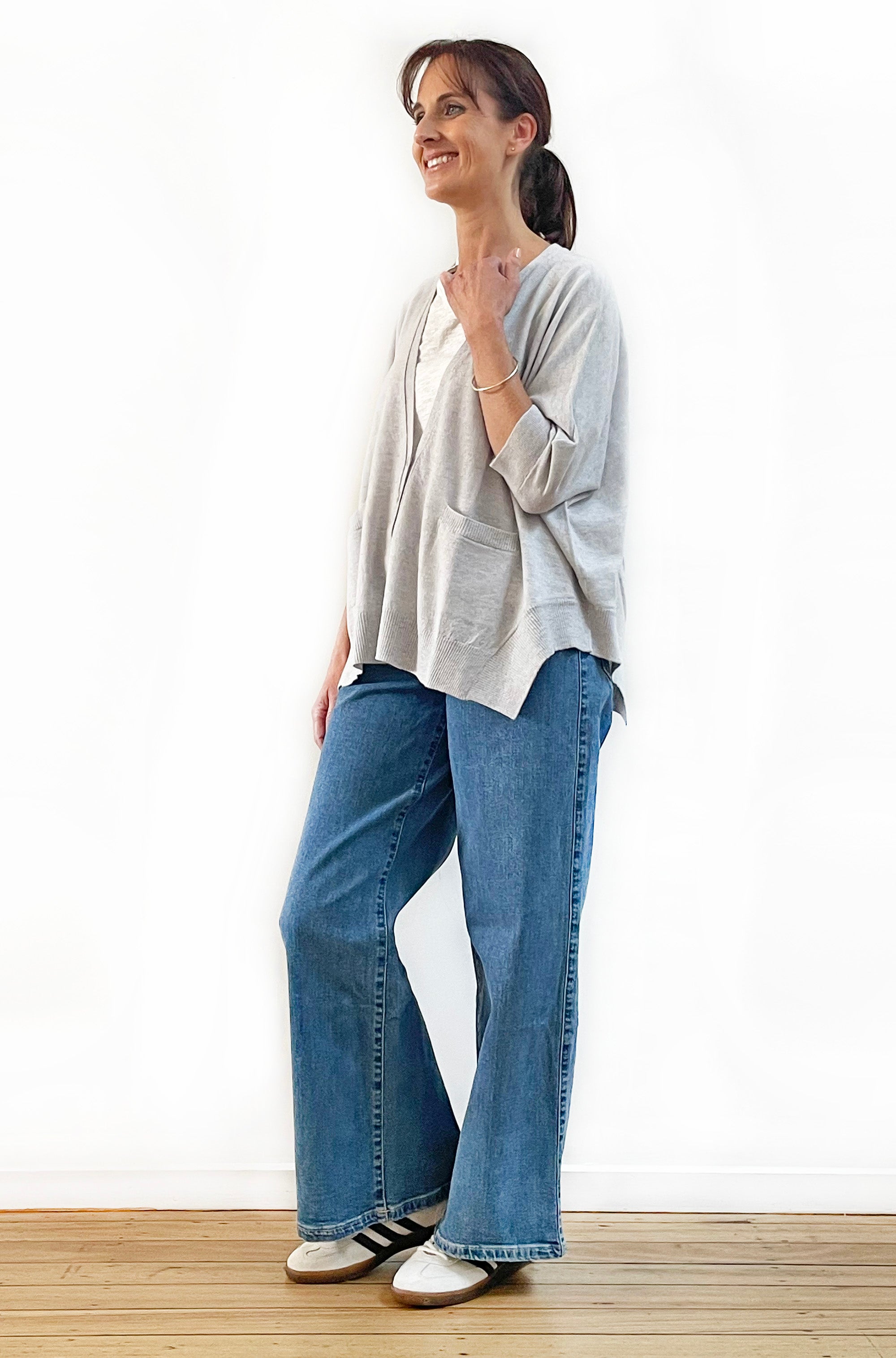 BRIDGE & LORD MERINO CASHMERE TRINA CARDIGAN SILVER GREY