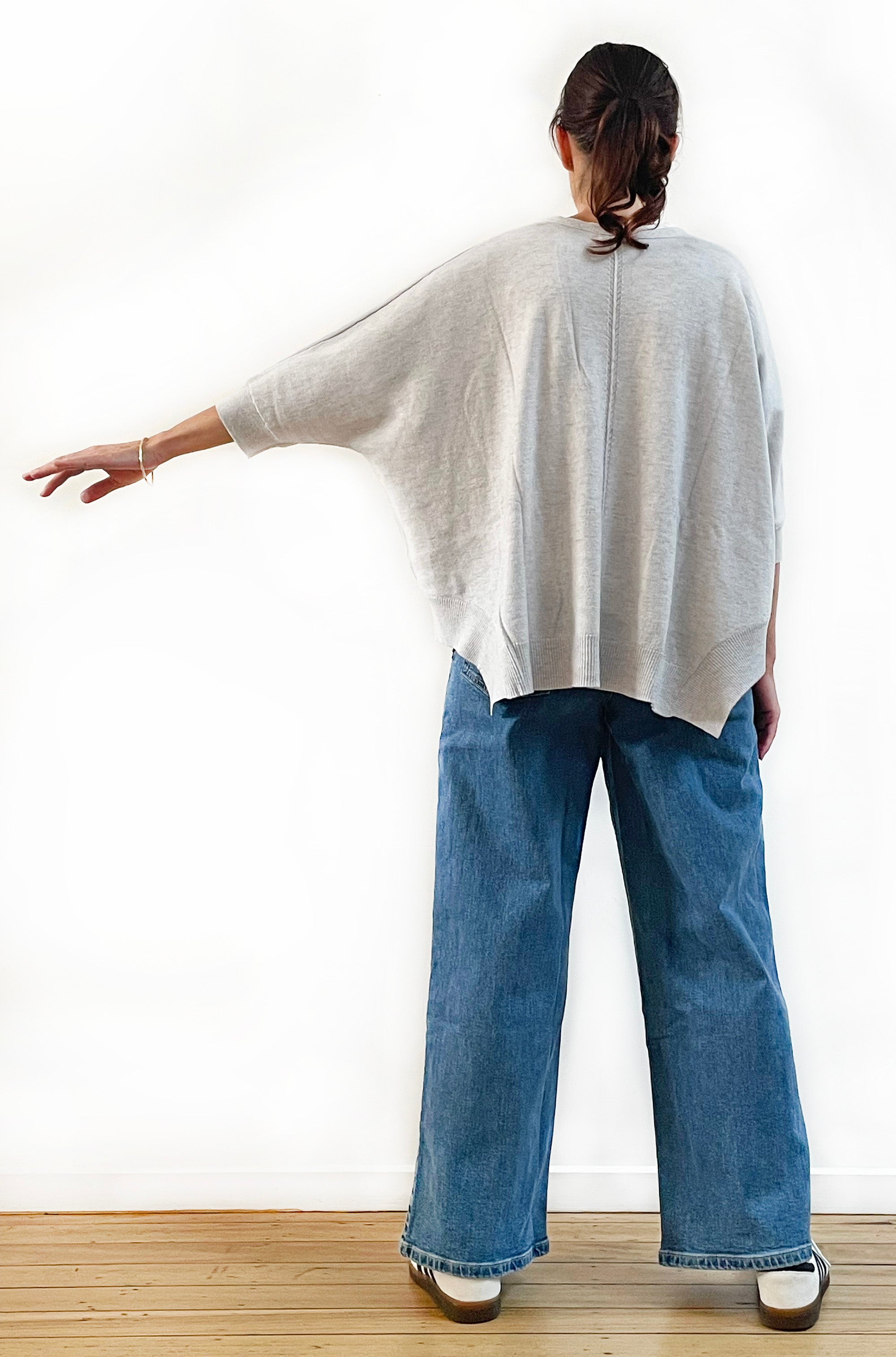 BRIDGE & LORD MERINO CASHMERE TRINA CARDIGAN SILVER GREY