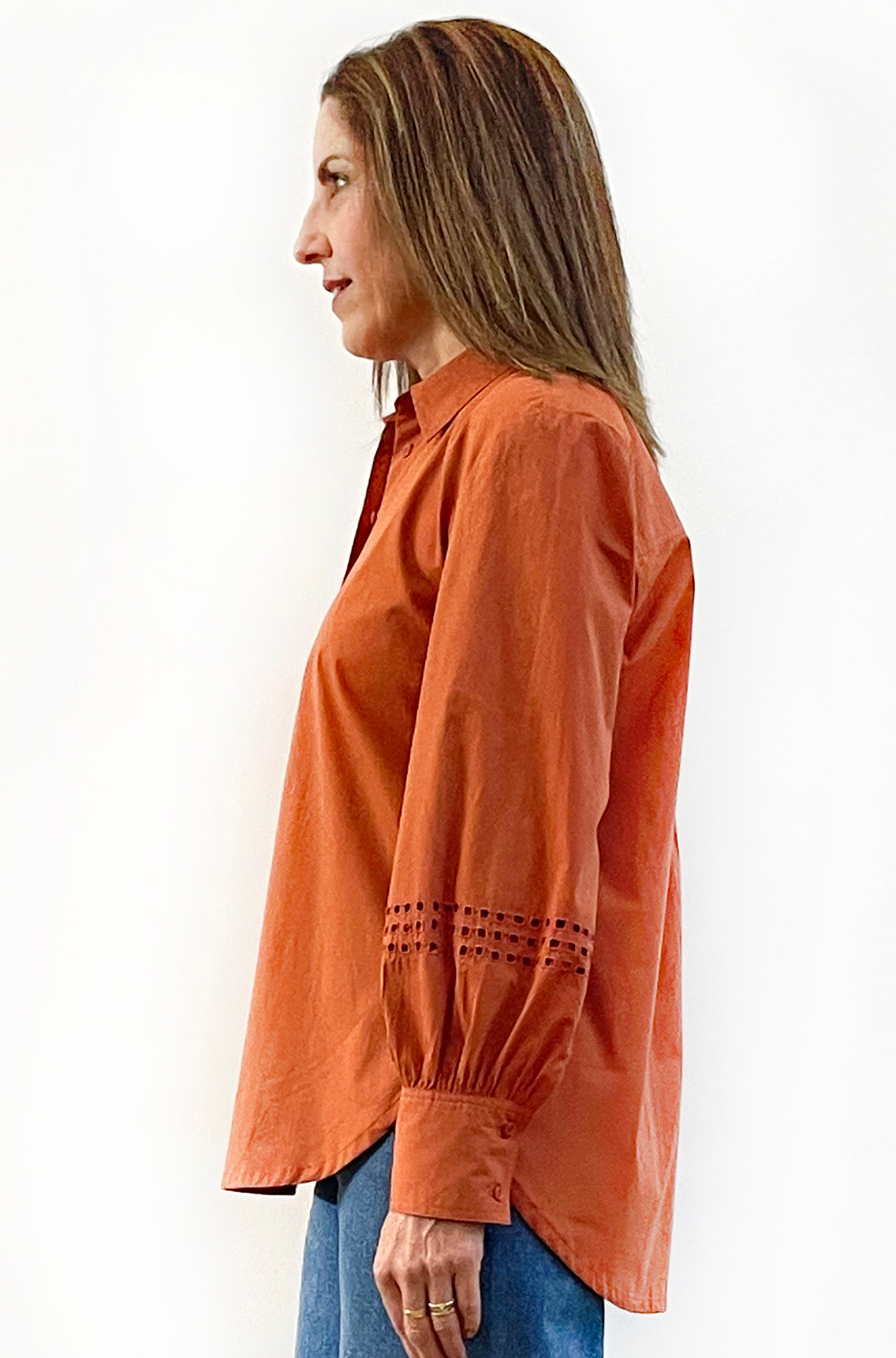 COTTON SLIM CUT CLASSIC CUTWORK SHIRT SPICE