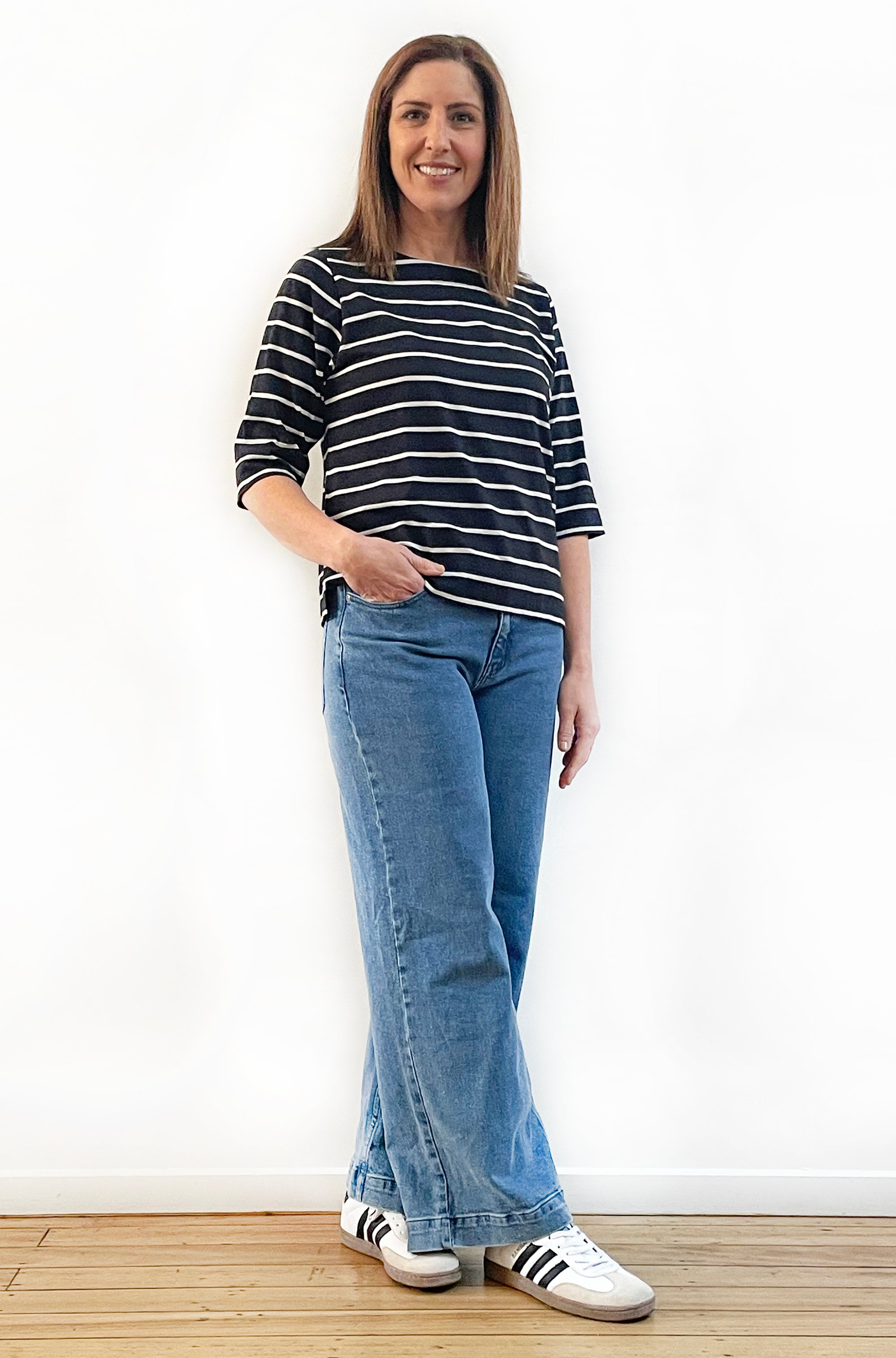 100% COTTON 3/4 SLEEVE FITTED TEE BLACK STRIPE