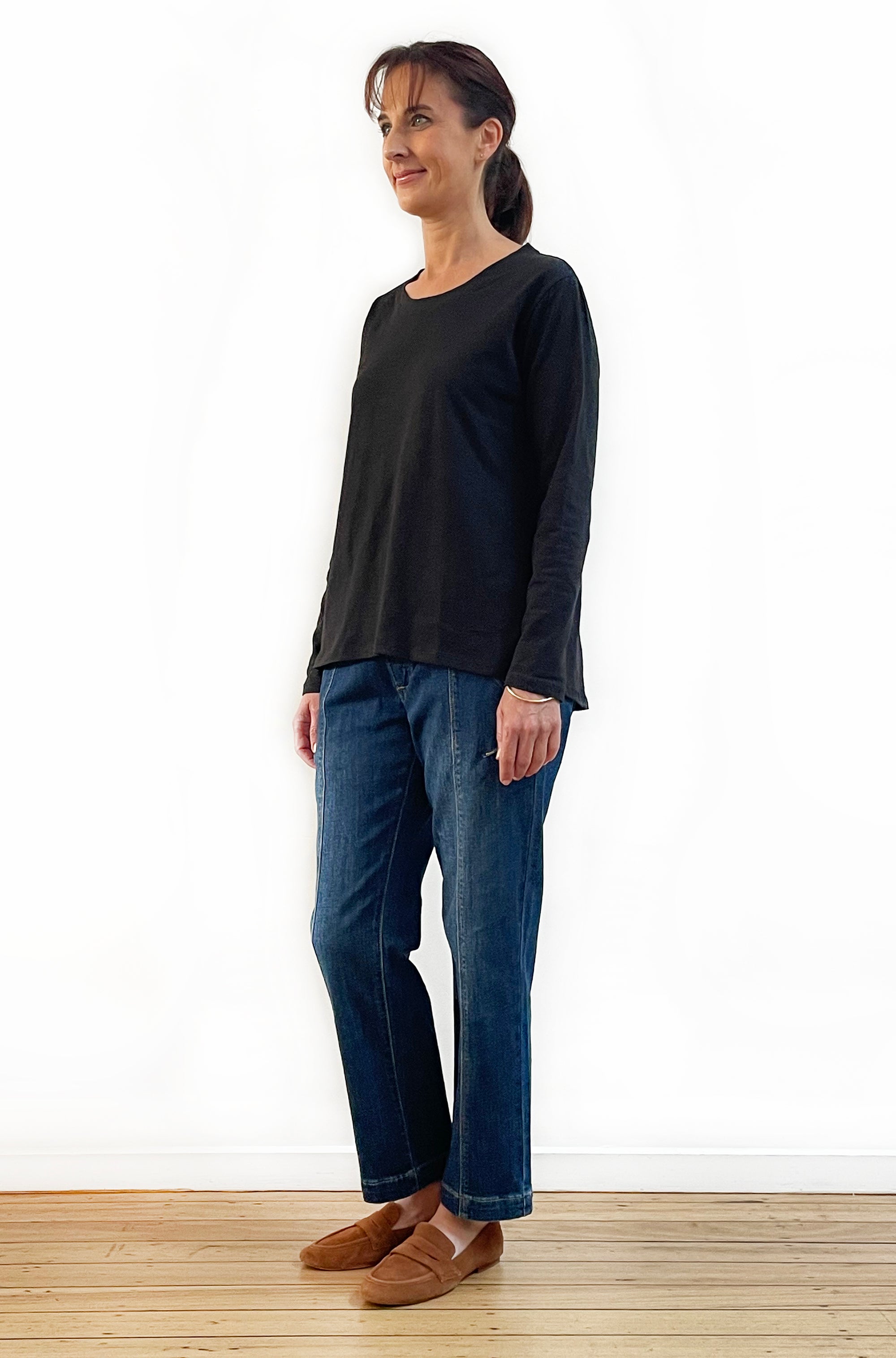 100% COTTON LONG SLEEVE HI LO TEE BLACK