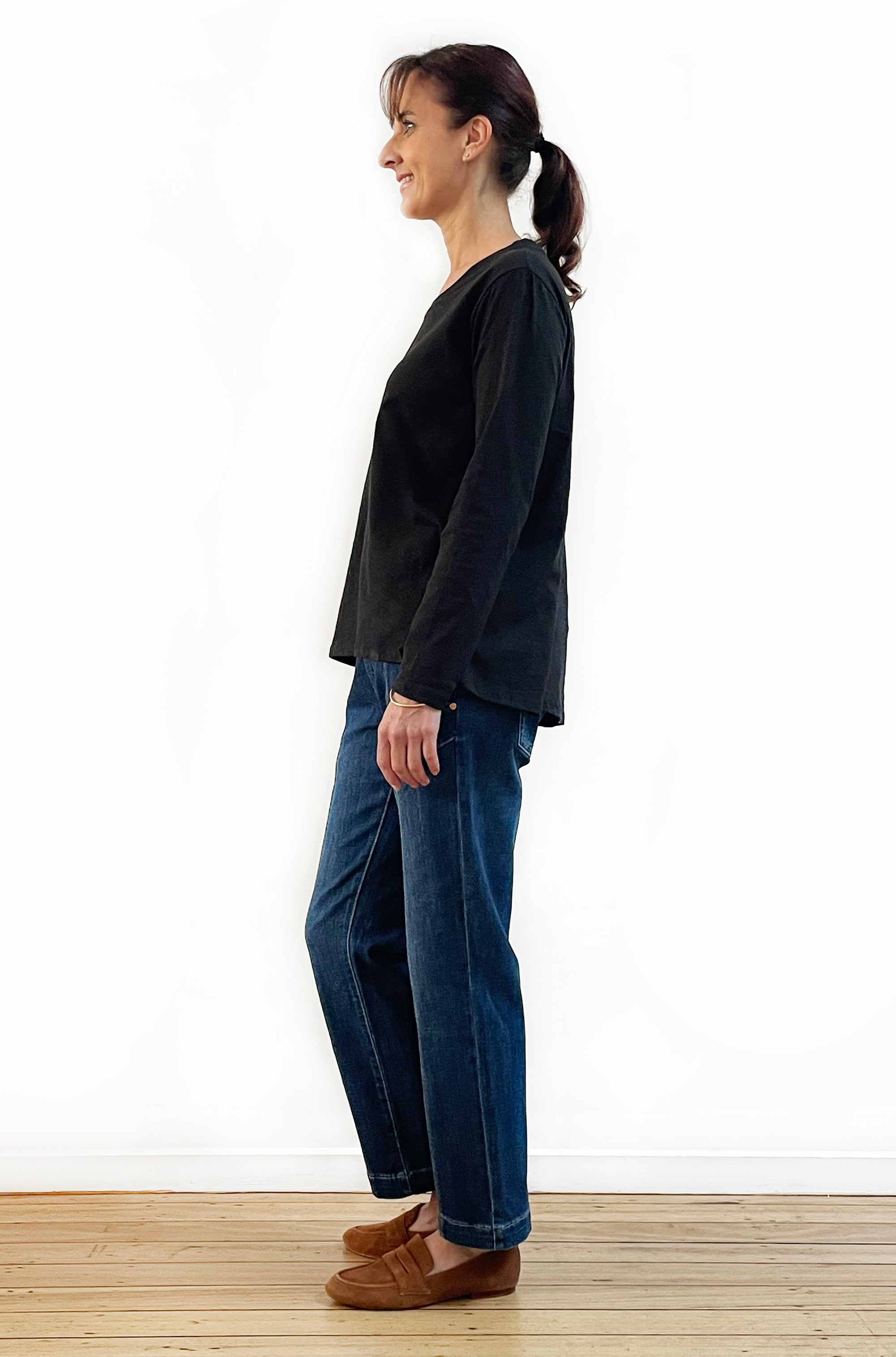 100% COTTON LONG SLEEVE HI LO TEE BLACK