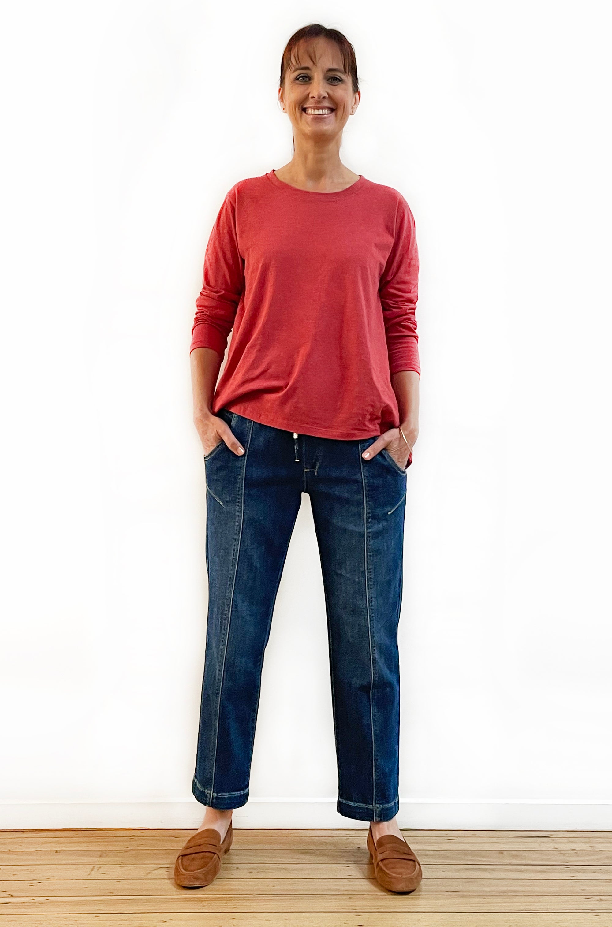 100% COTTON LONG SLEEVE HI LO TEE BRICK RED