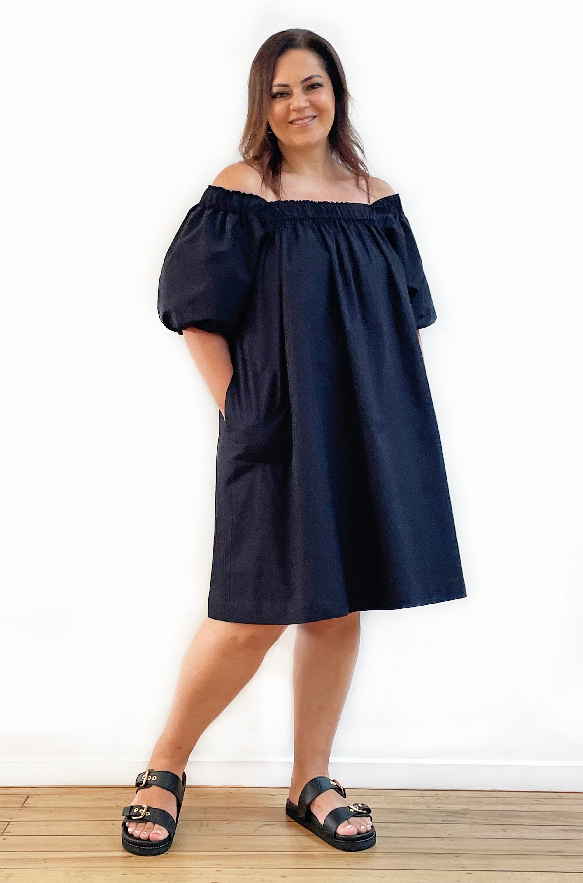 COTTON SQUARE NECK PUFF SLEEVE DRESS BLACK