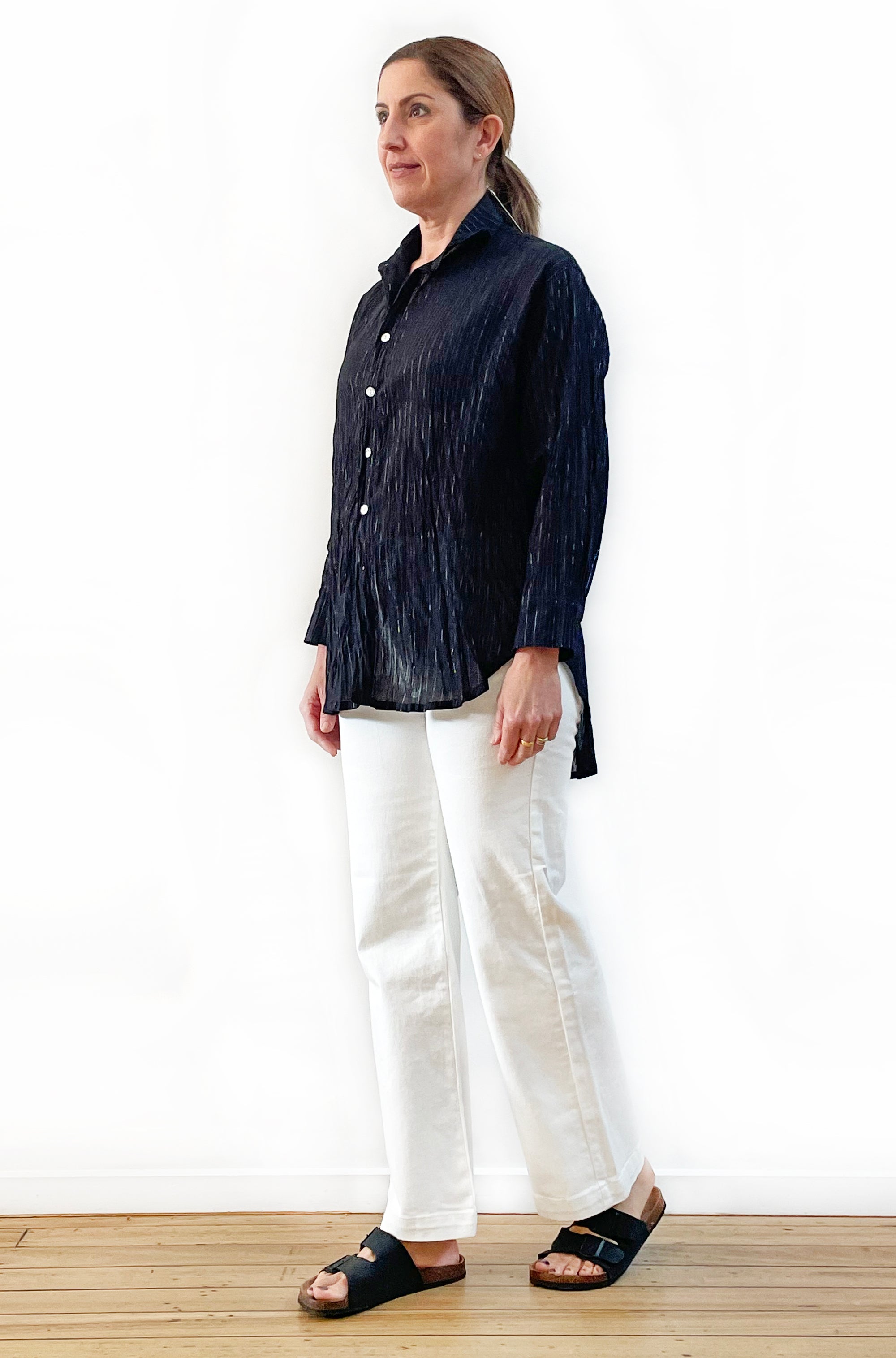 COTTON TWIST & GO SHIRT BLACK WITH SILVER STRIPE