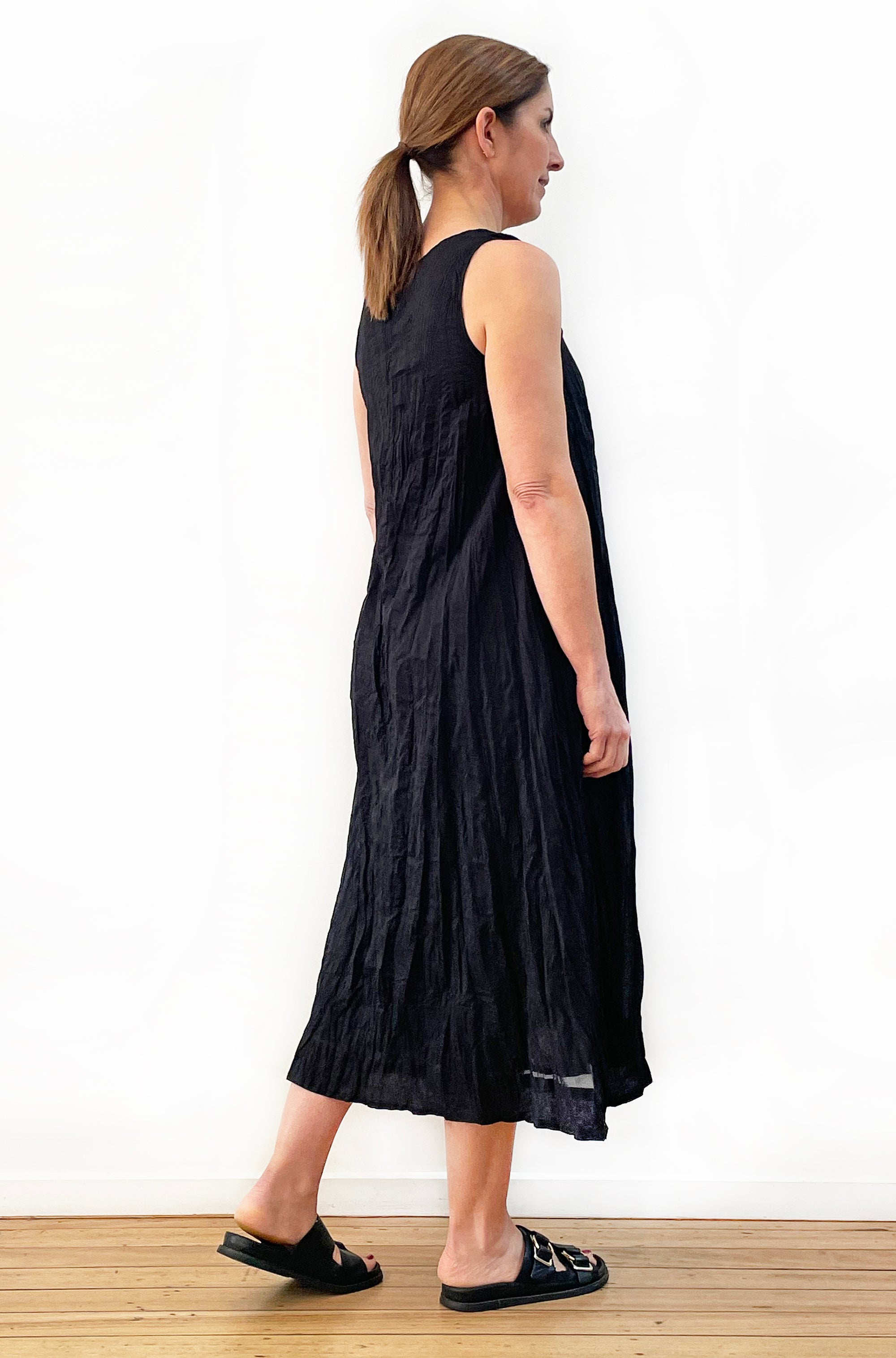 COTTON TWIST & GO SLEEVELESS DRESS BLACK