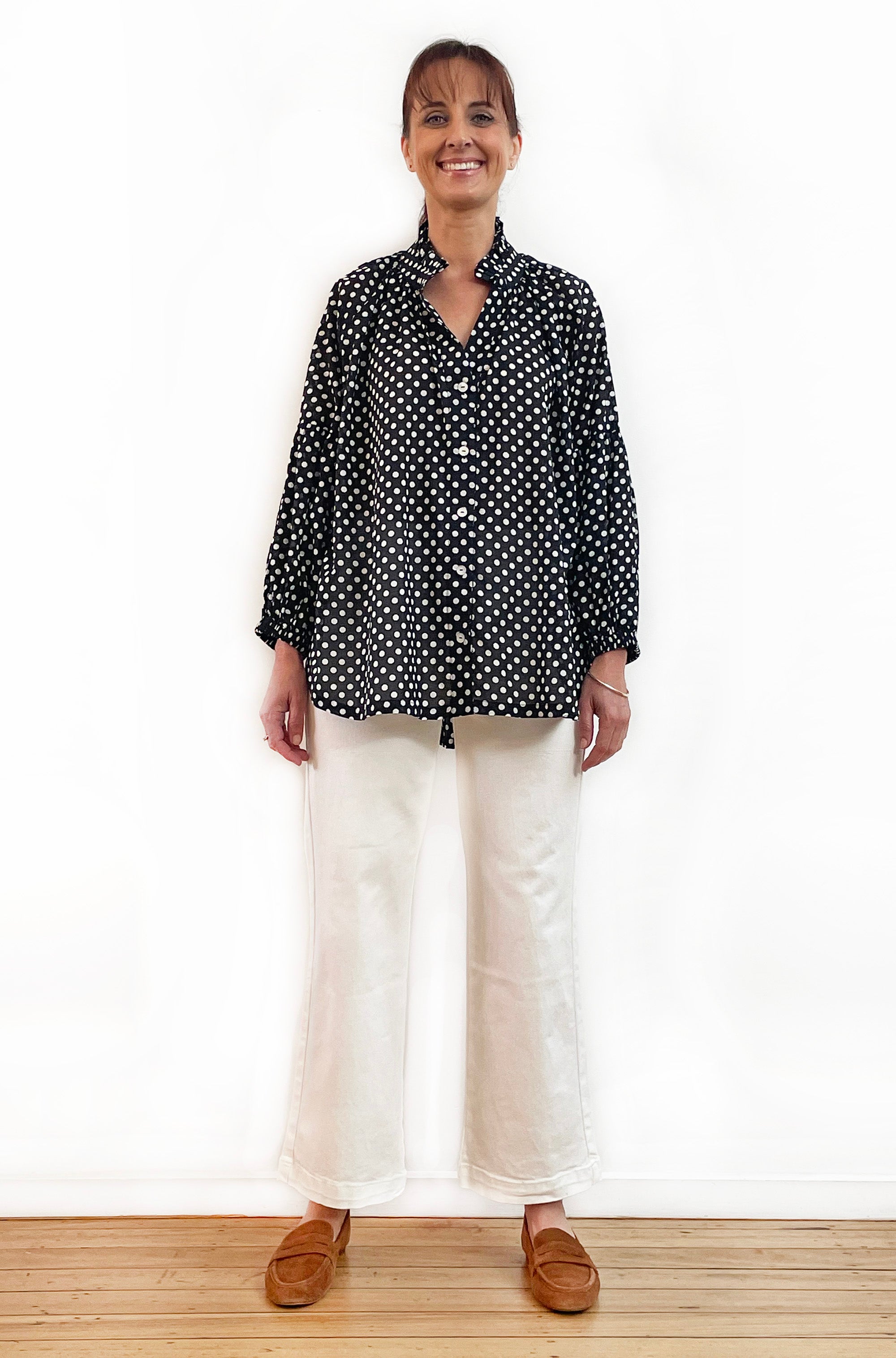 COTTON FRILL NECK BALLOON SLEEVE SHIRT SPOT