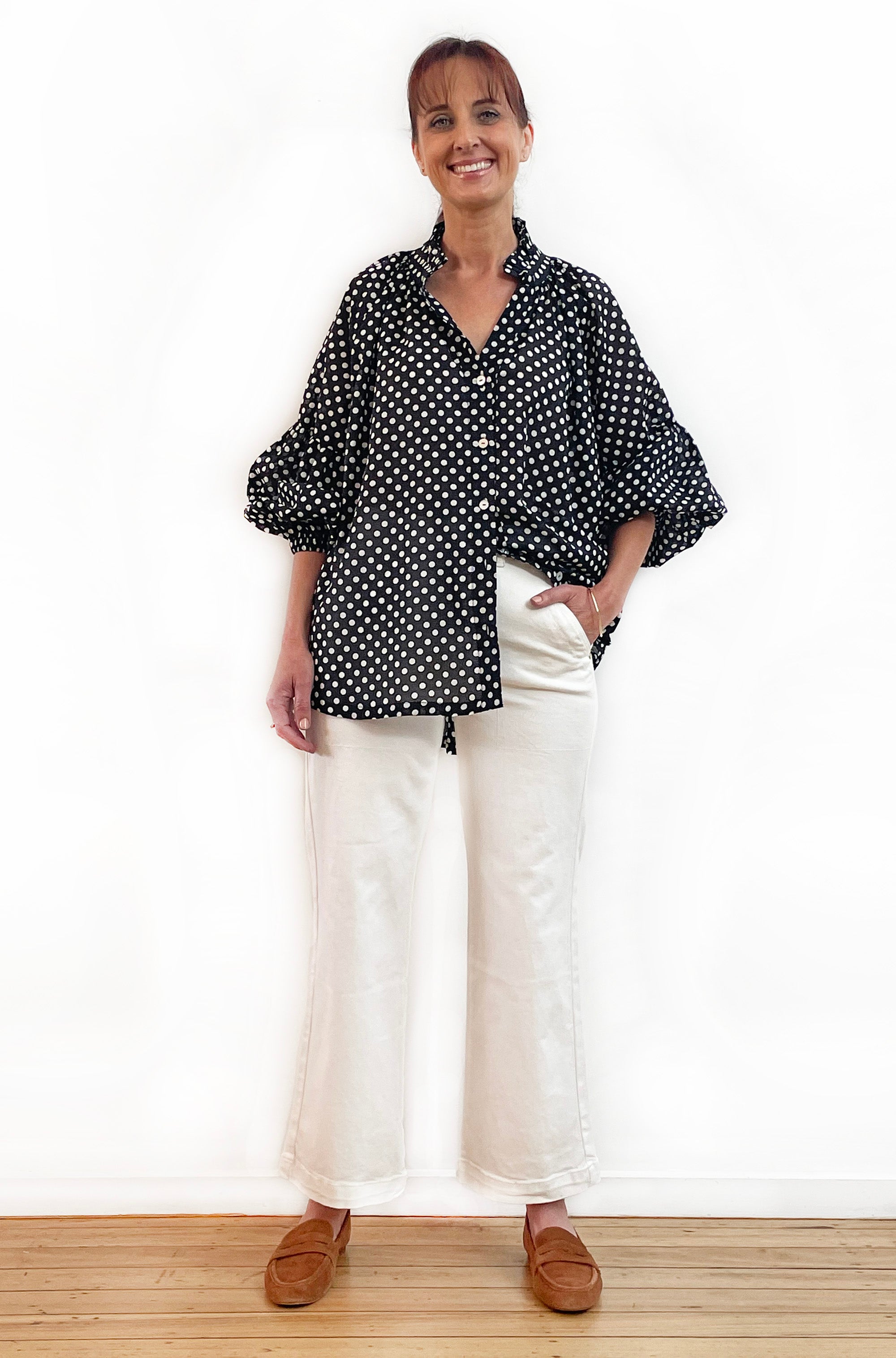 COTTON FRILL NECK BALLOON SLEEVE SHIRT SPOT