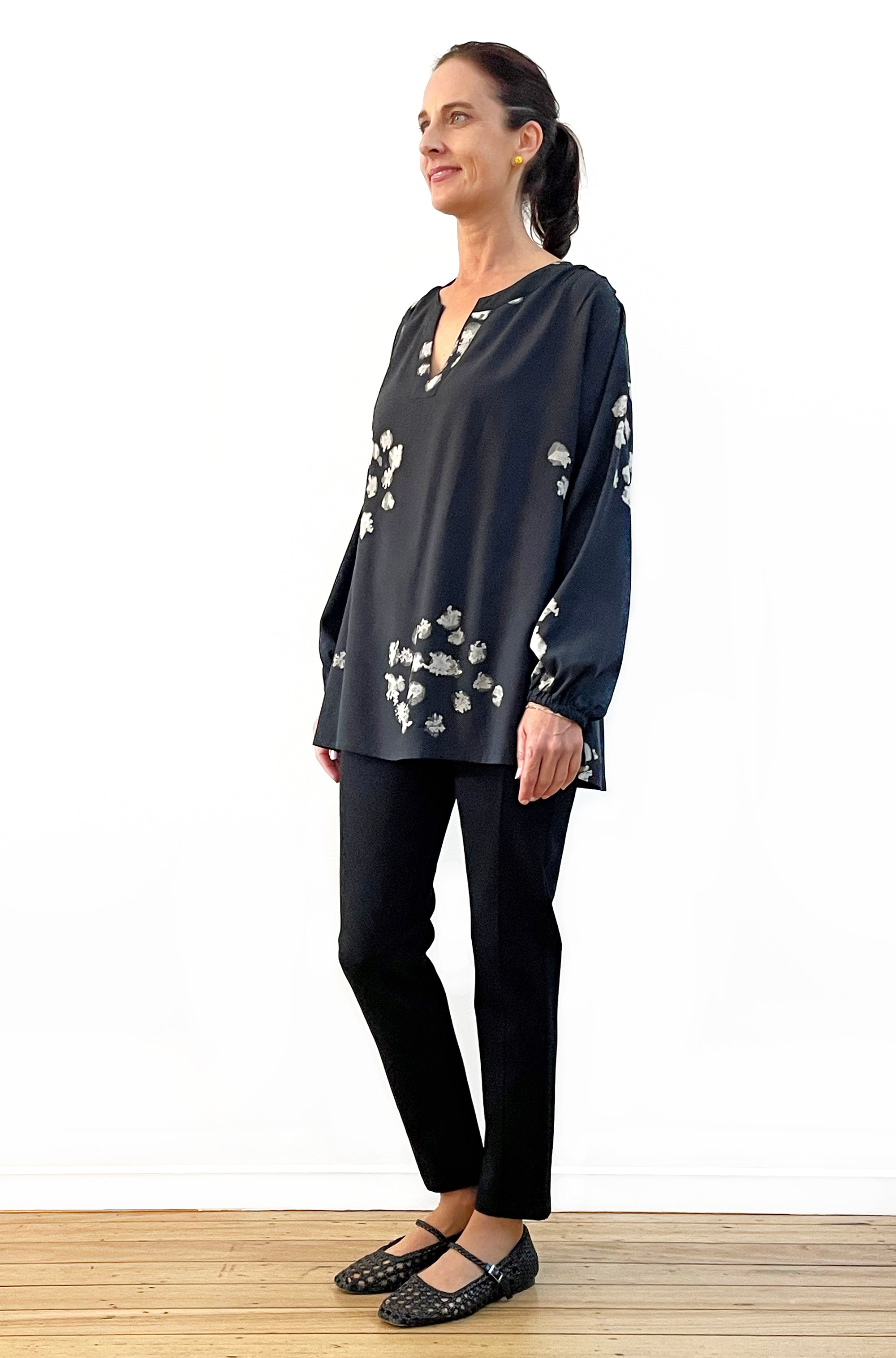 HAND DYED SPLIT NECK TOP BLOSSOM