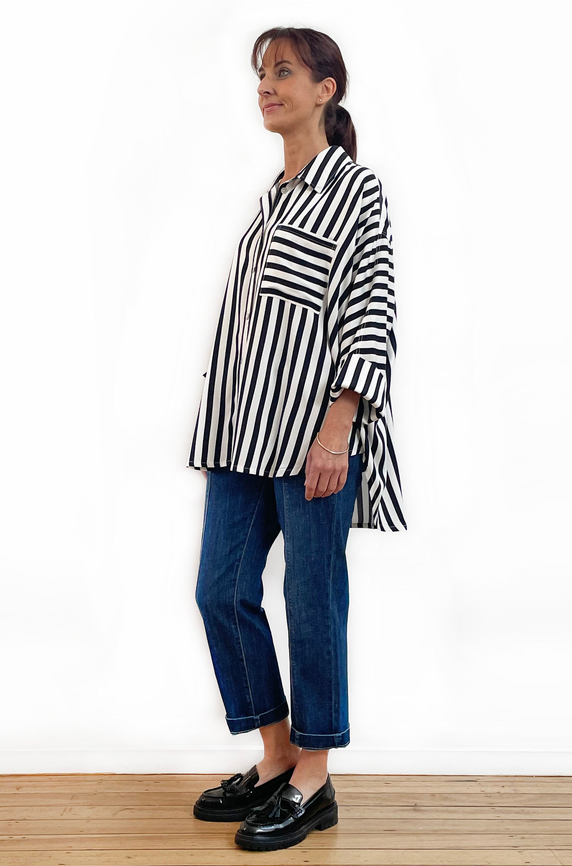 KIMONO SLEEVE SHIRT BLACK STRIPE