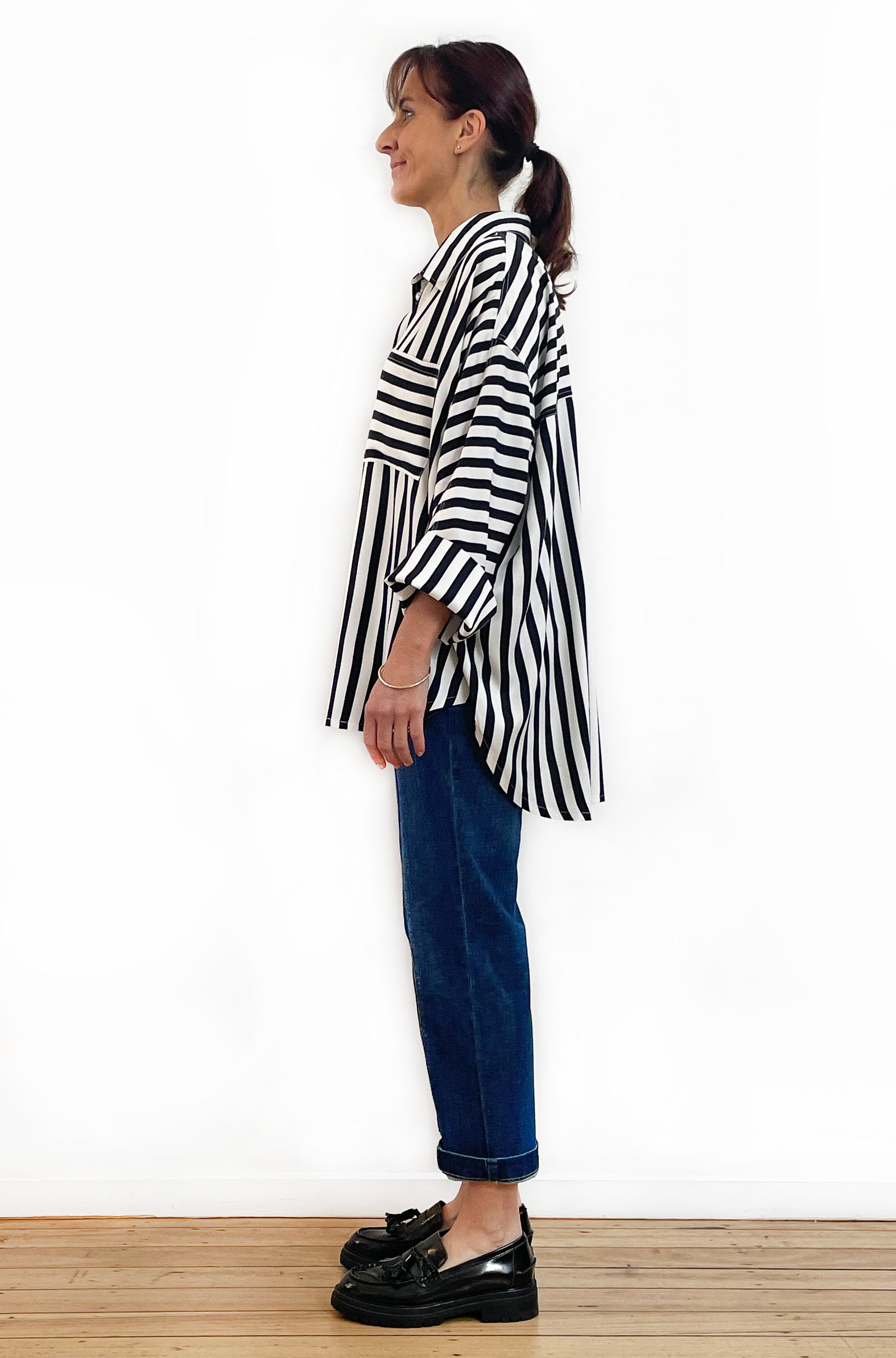 KIMONO SLEEVE SHIRT BLACK STRIPE