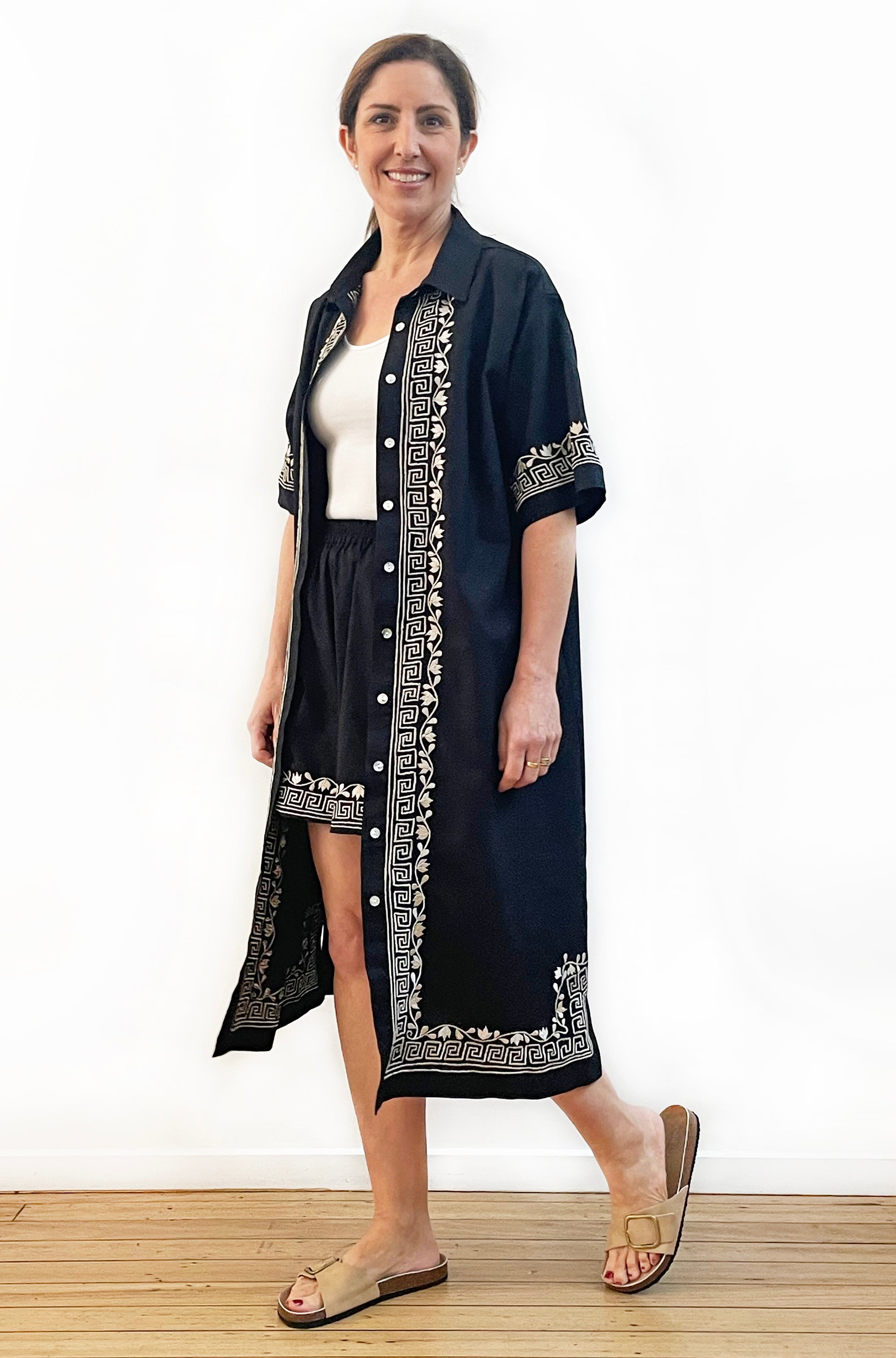 LINEN EMBROIDERED DRESS BLACK