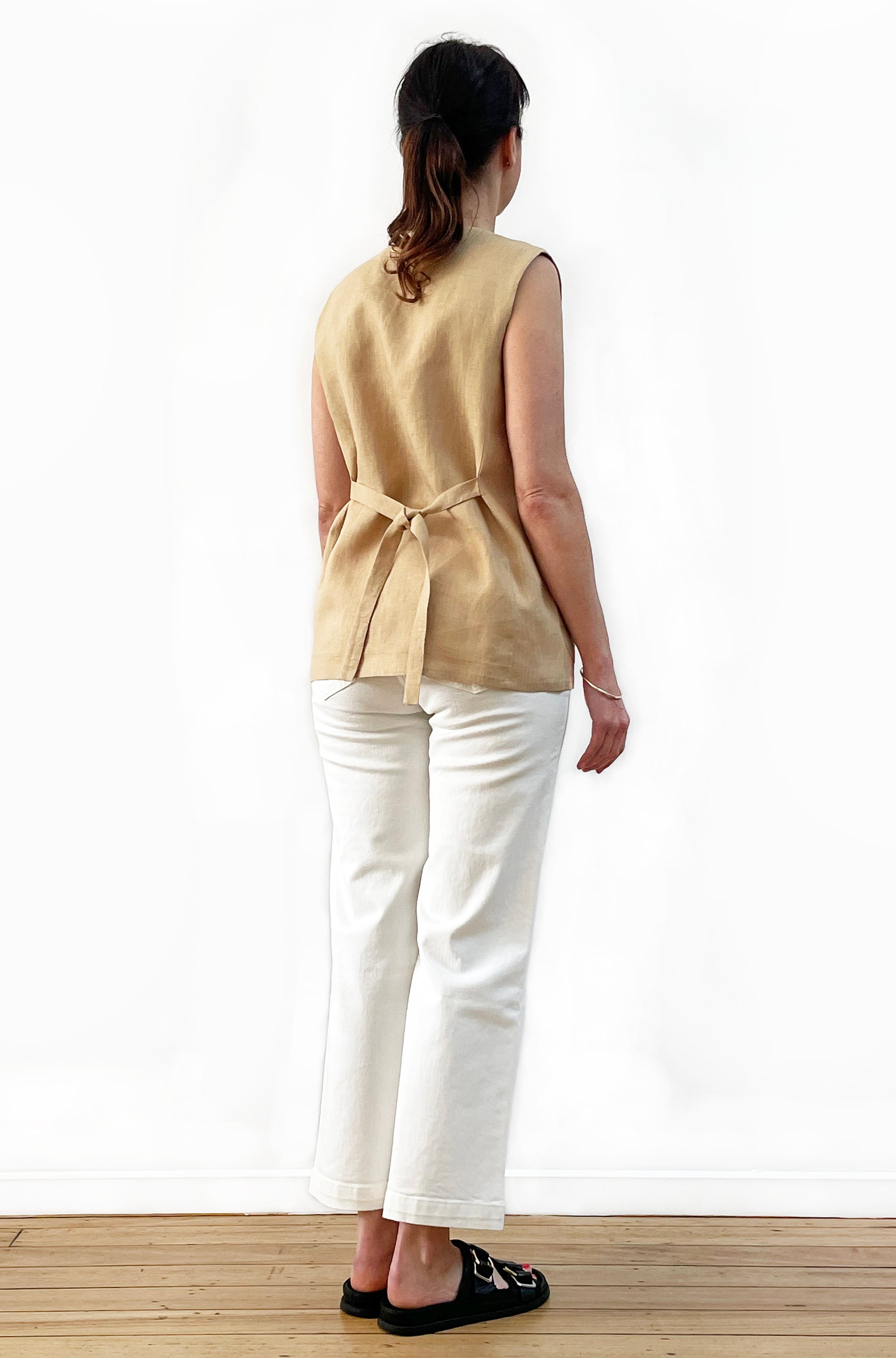 LINEN VEST ANTIQUE GOLD