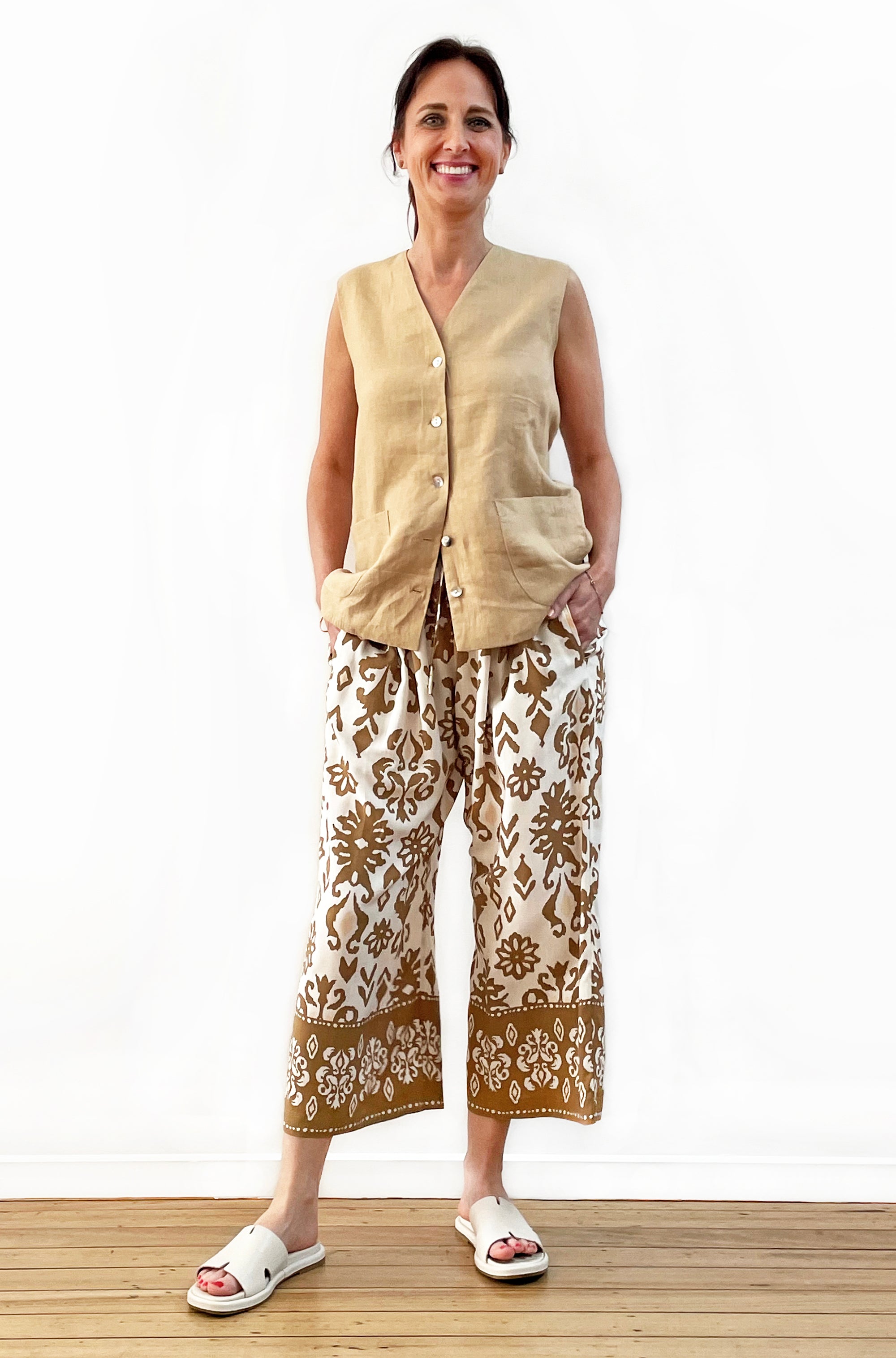 LINEN VEST ANTIQUE GOLD